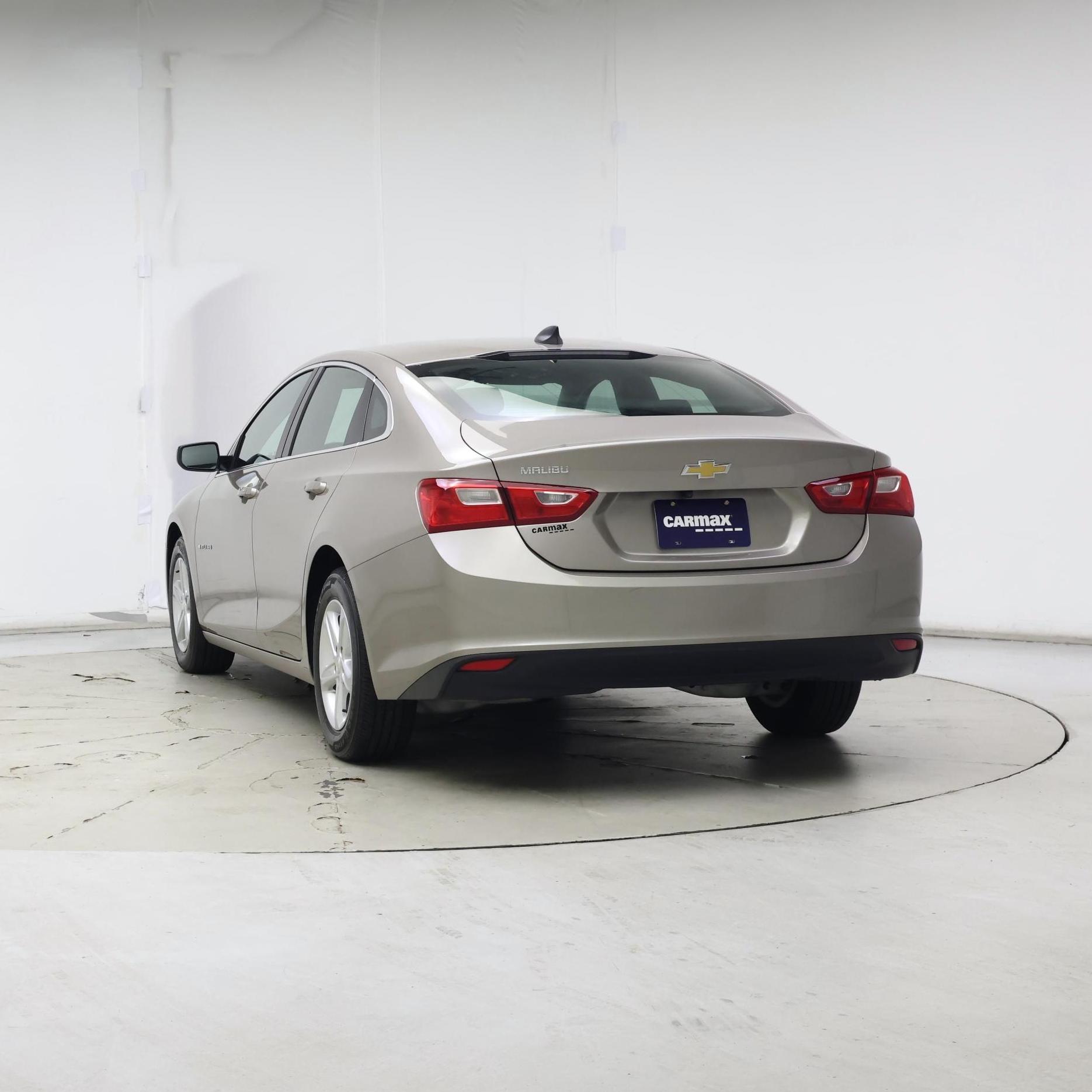 Thumbnail: 2023 Chevrolet Malibu - 6