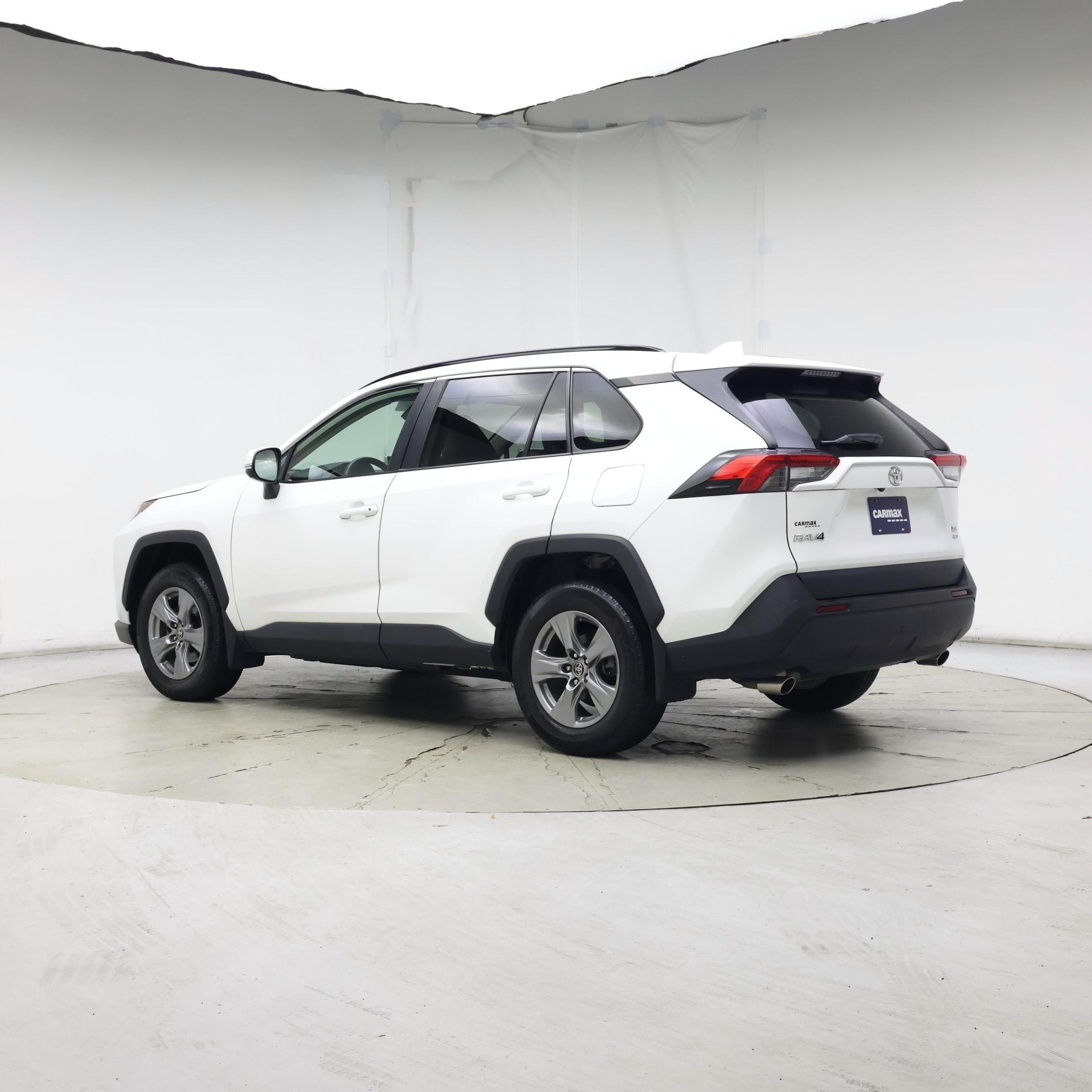 Thumbnail: 2022 Toyota RAV4 - 2