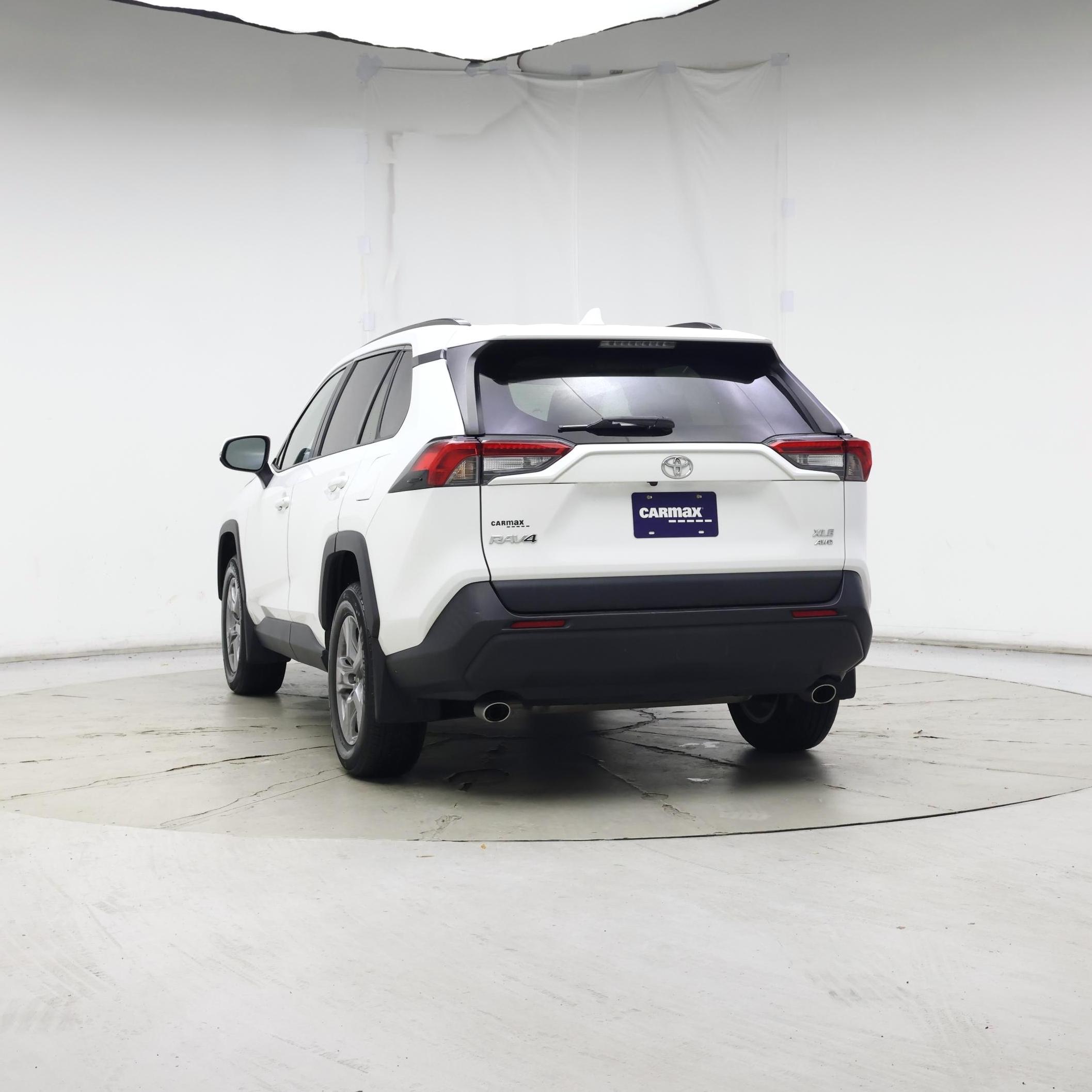 Thumbnail: 2022 Toyota RAV4 - 6