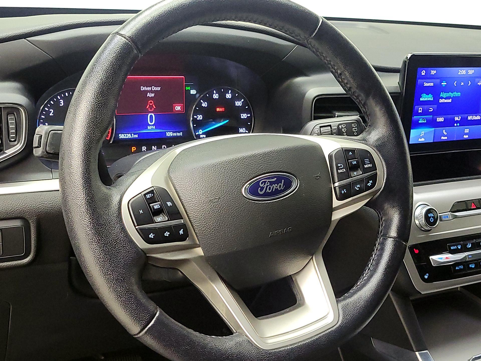 Thumbnail: 2022 Ford Explorer - 10