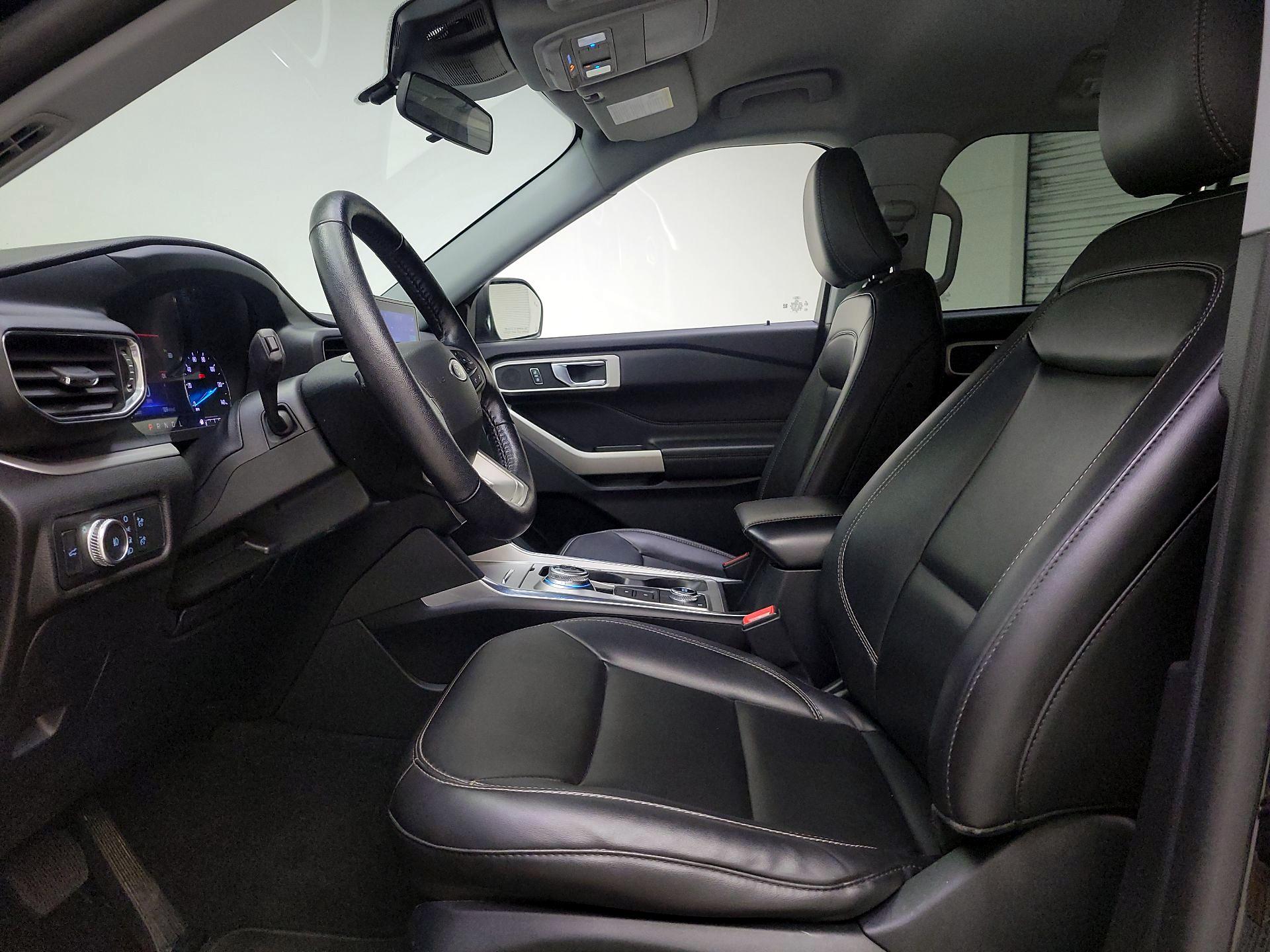 Thumbnail: 2022 Ford Explorer - 11