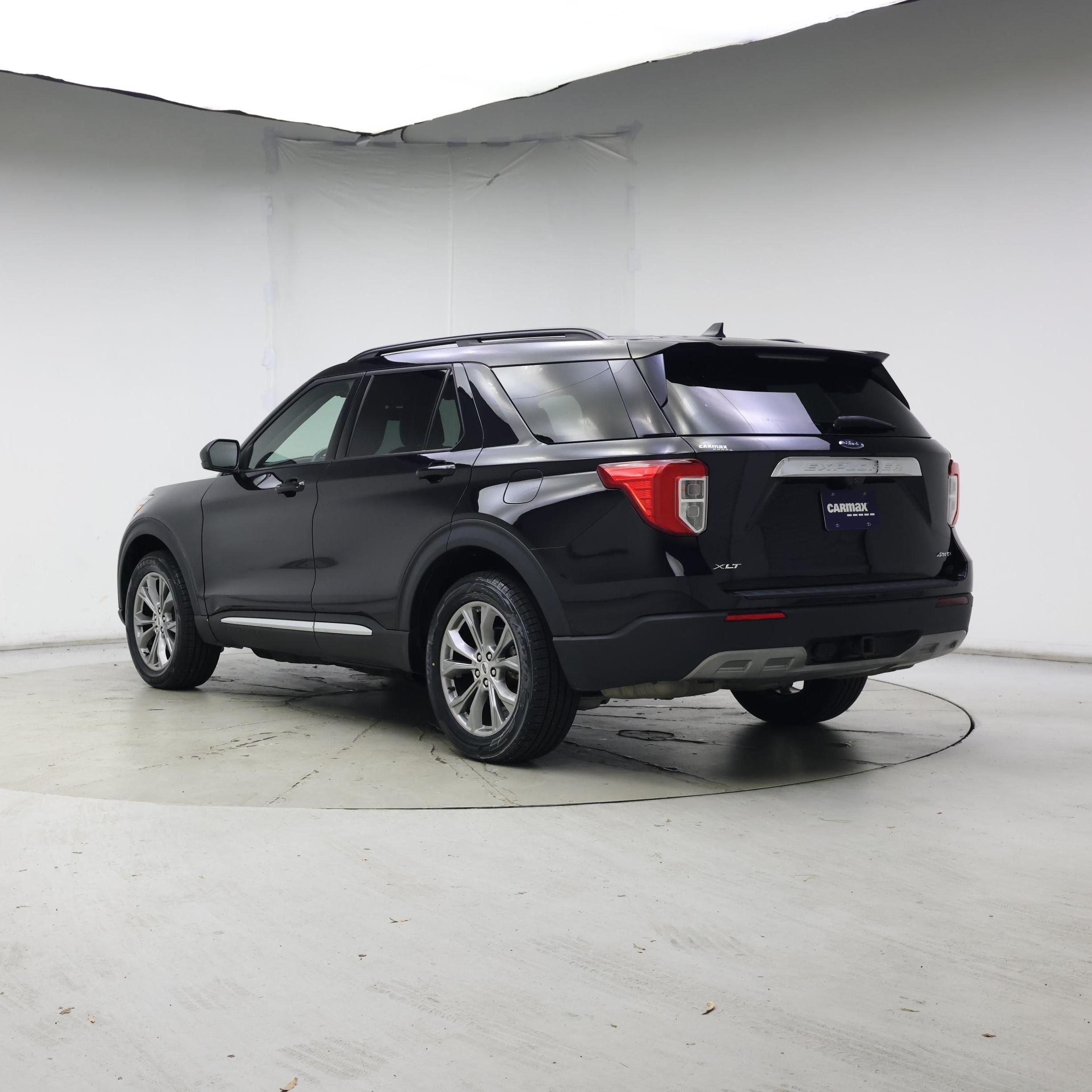 Thumbnail: 2022 Ford Explorer - 2