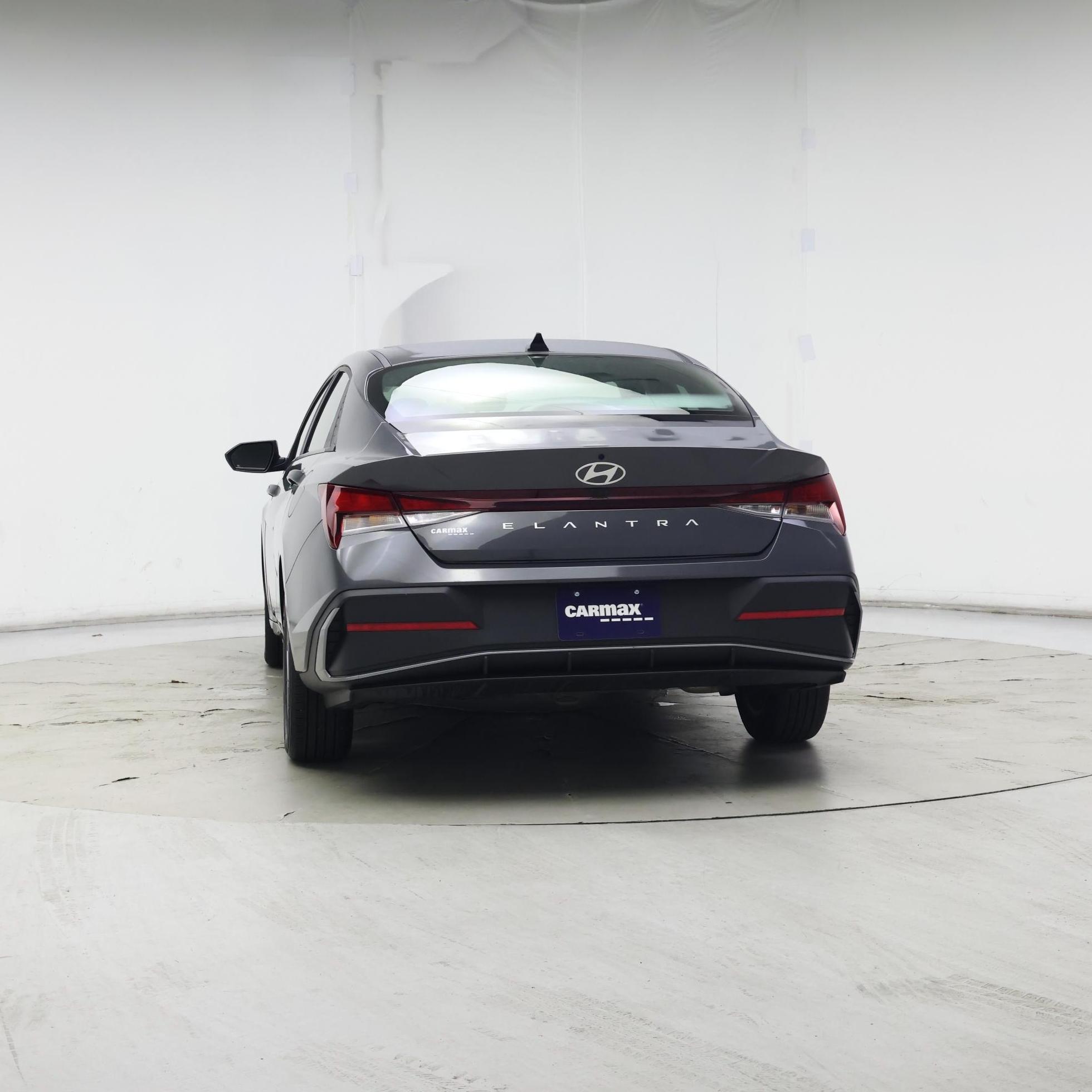 Thumbnail: 2024 Hyundai Elantra - 6