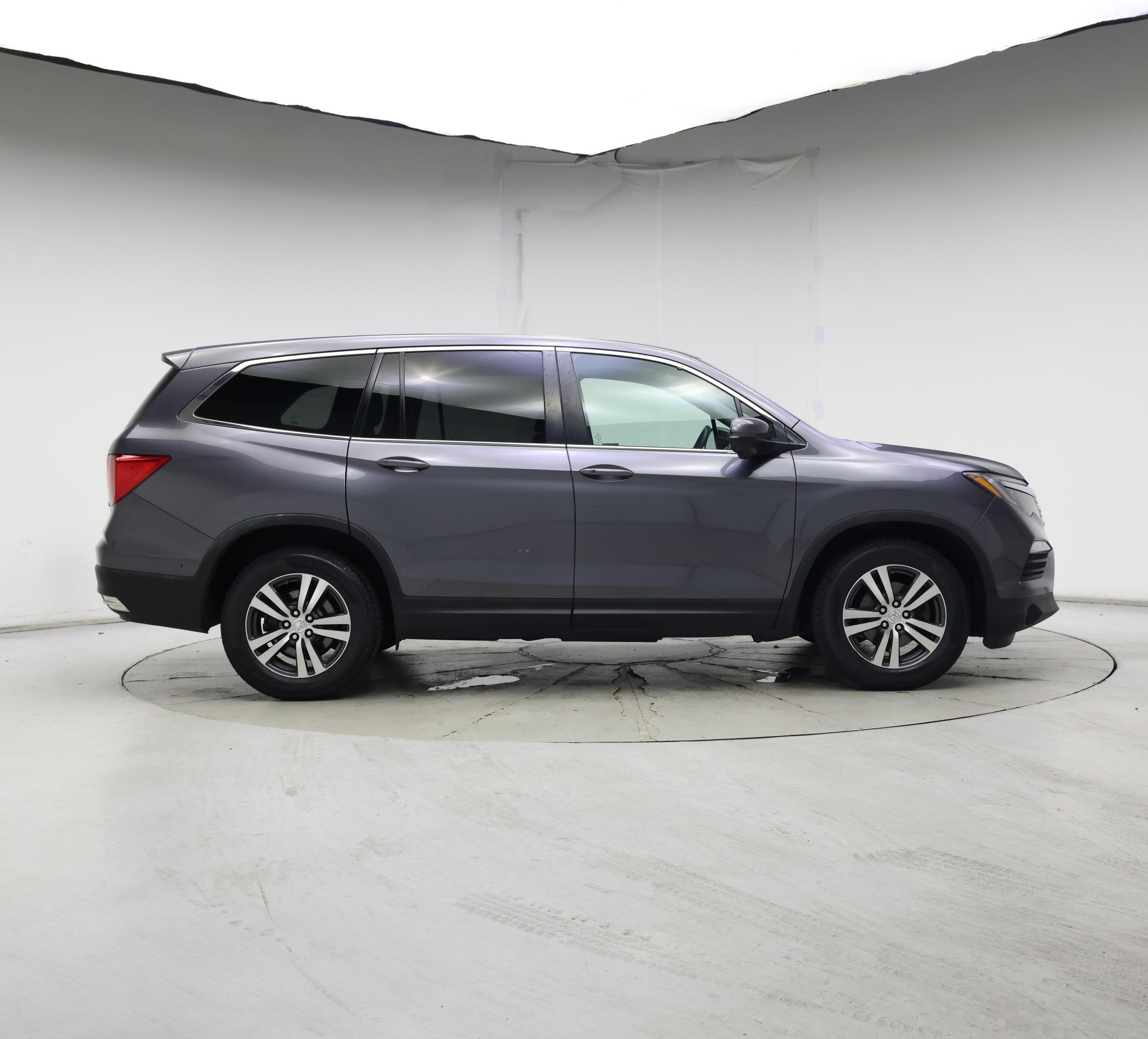 Thumbnail: 2018 Honda Pilot - 7
