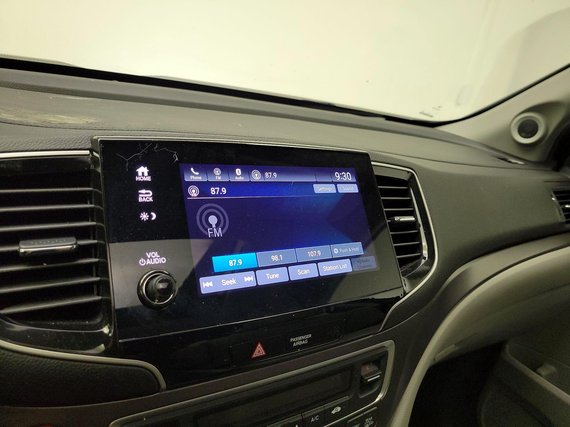 Thumbnail: 2021 Honda Pilot - 16