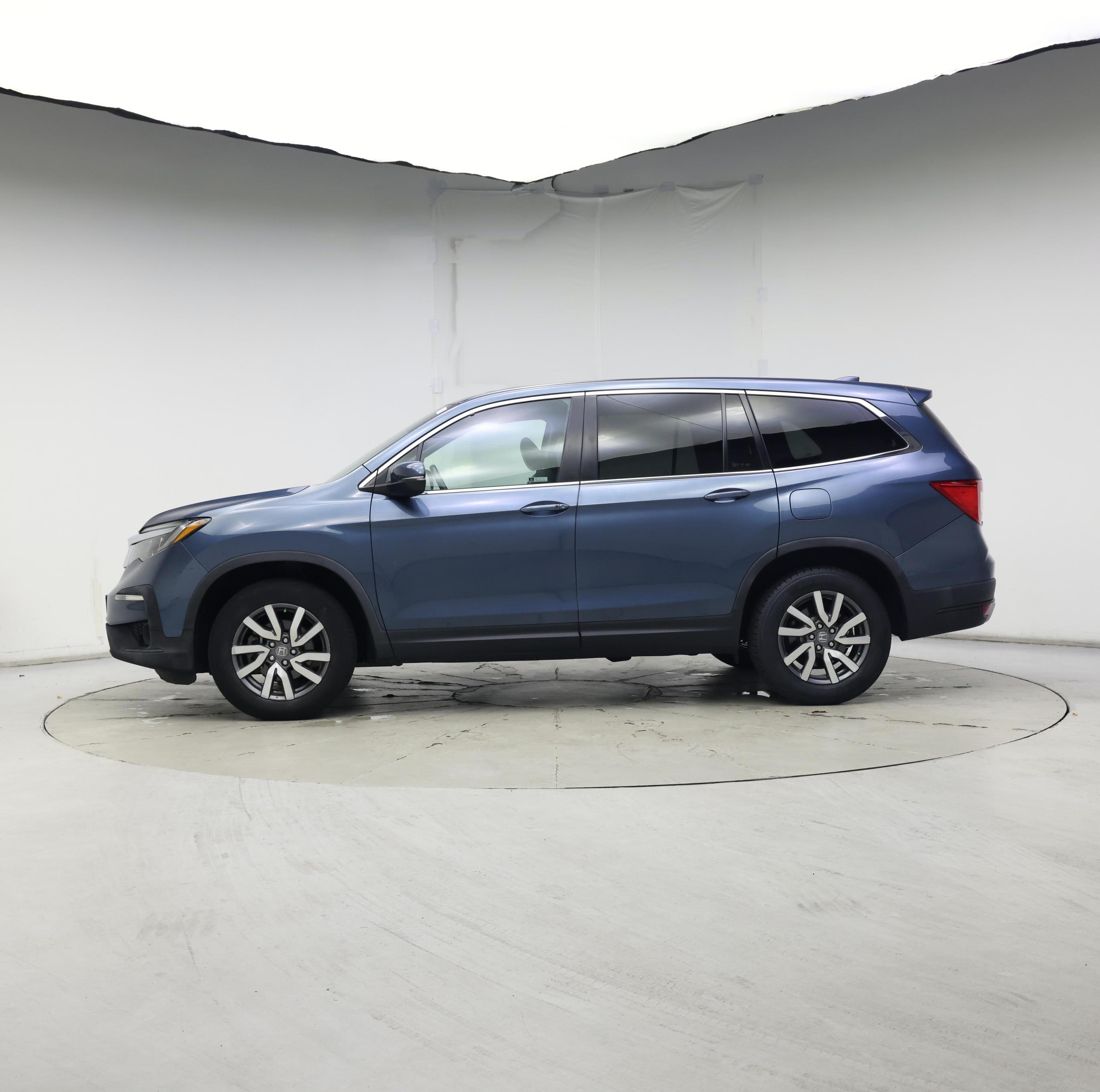 Thumbnail: 2021 Honda Pilot - 3