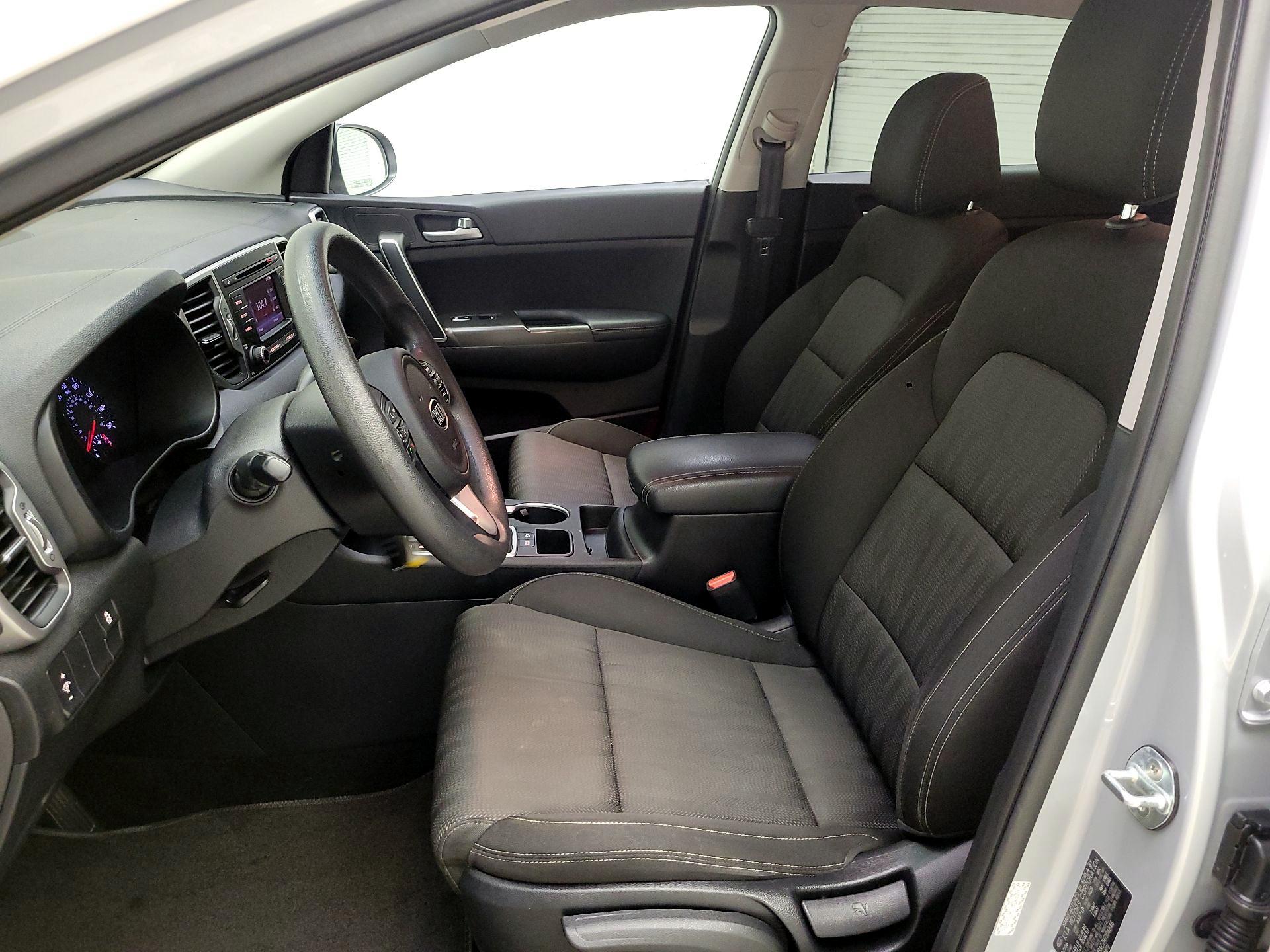 Thumbnail: 2017 Kia Sportage - 11