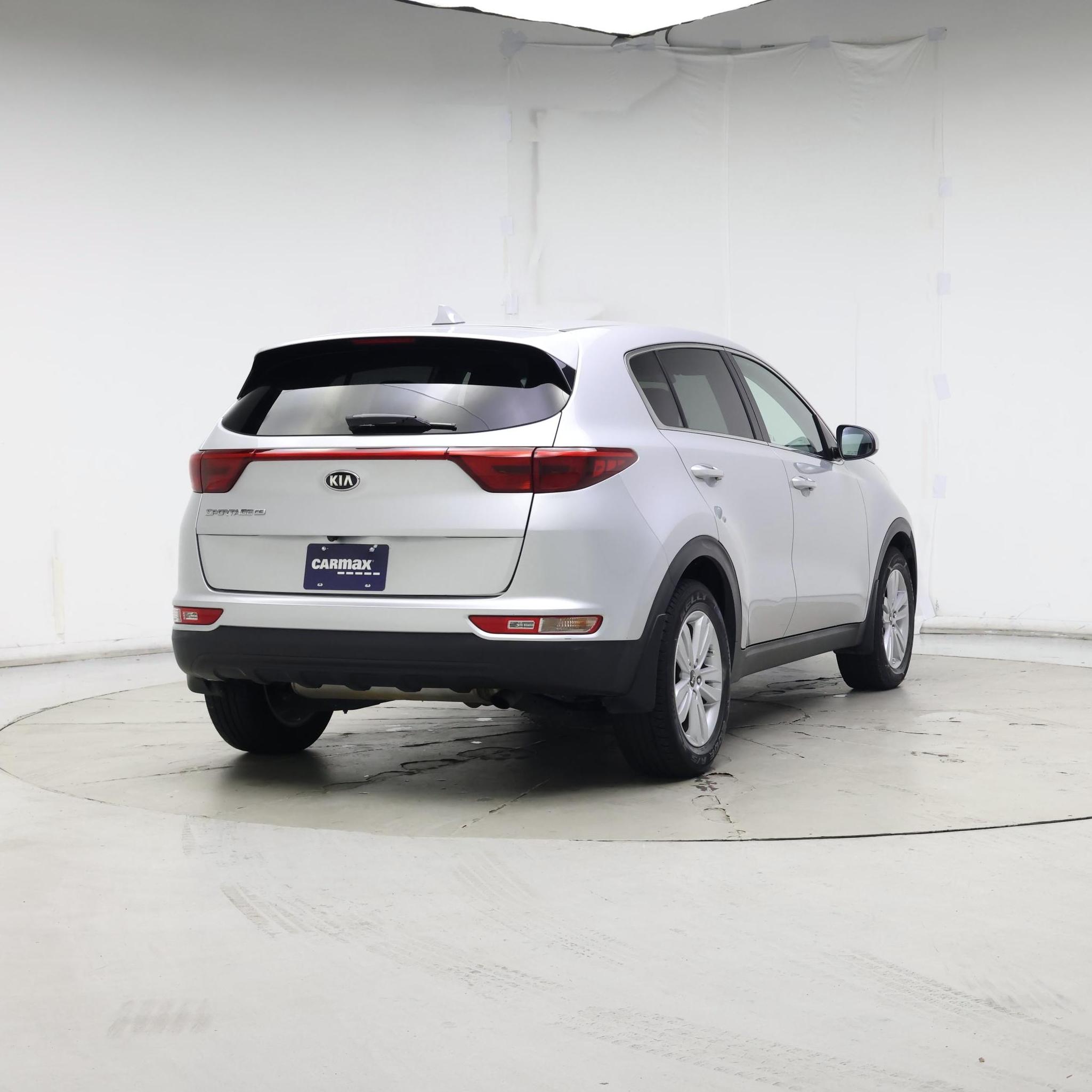 Thumbnail: 2017 Kia Sportage - 8