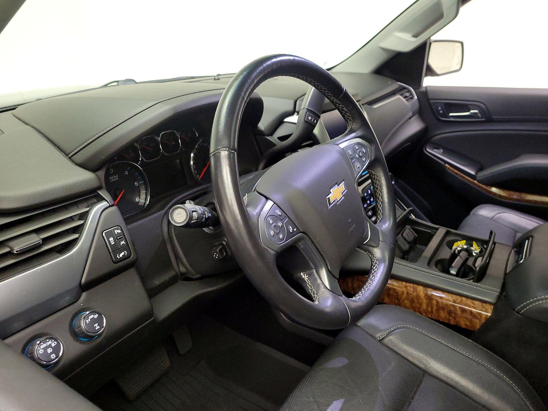 Thumbnail: 2019 Chevrolet Tahoe - 9