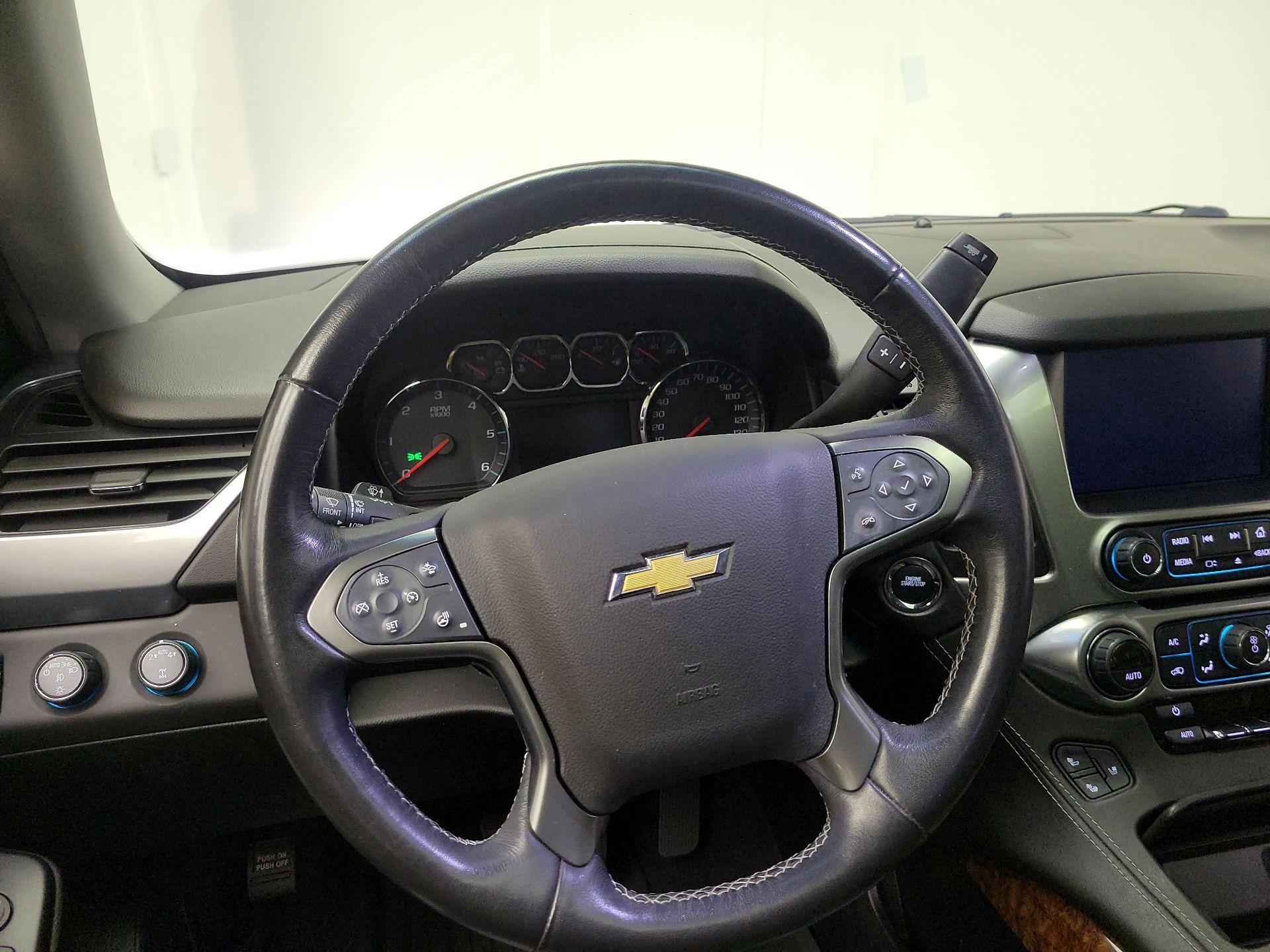 Thumbnail: 2019 Chevrolet Tahoe - 10