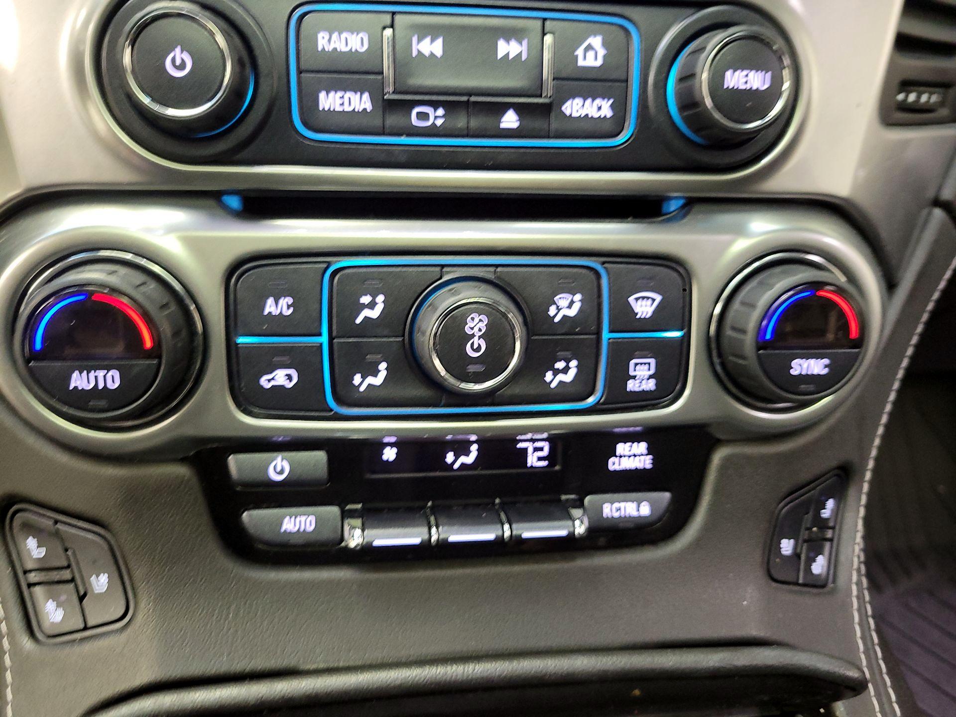 Thumbnail: 2019 Chevrolet Tahoe - 16