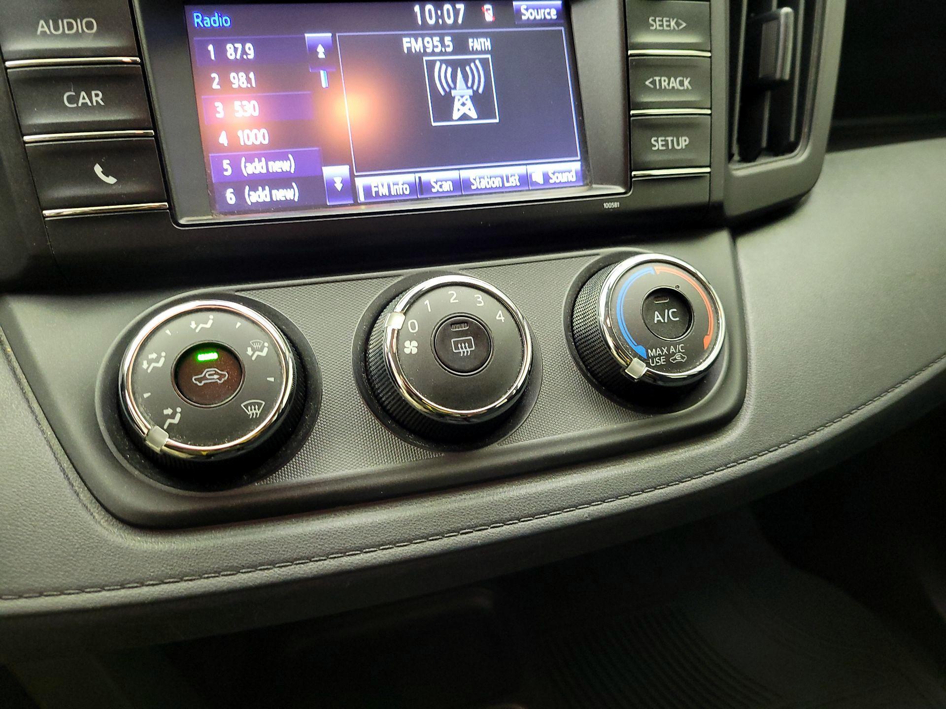 Thumbnail: 2017 Toyota RAV4 - 16