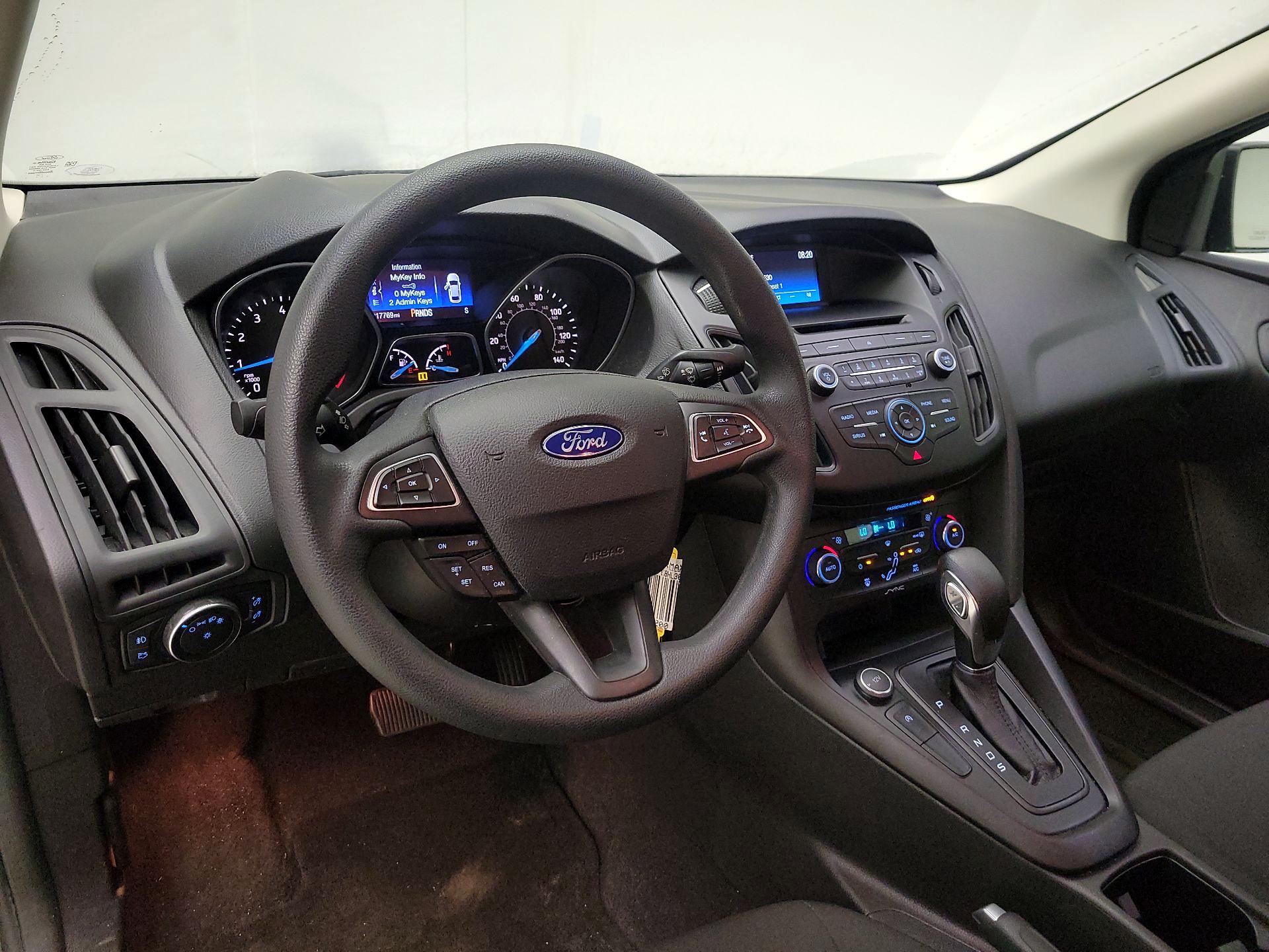 Thumbnail: 2017 Ford Focus - 9