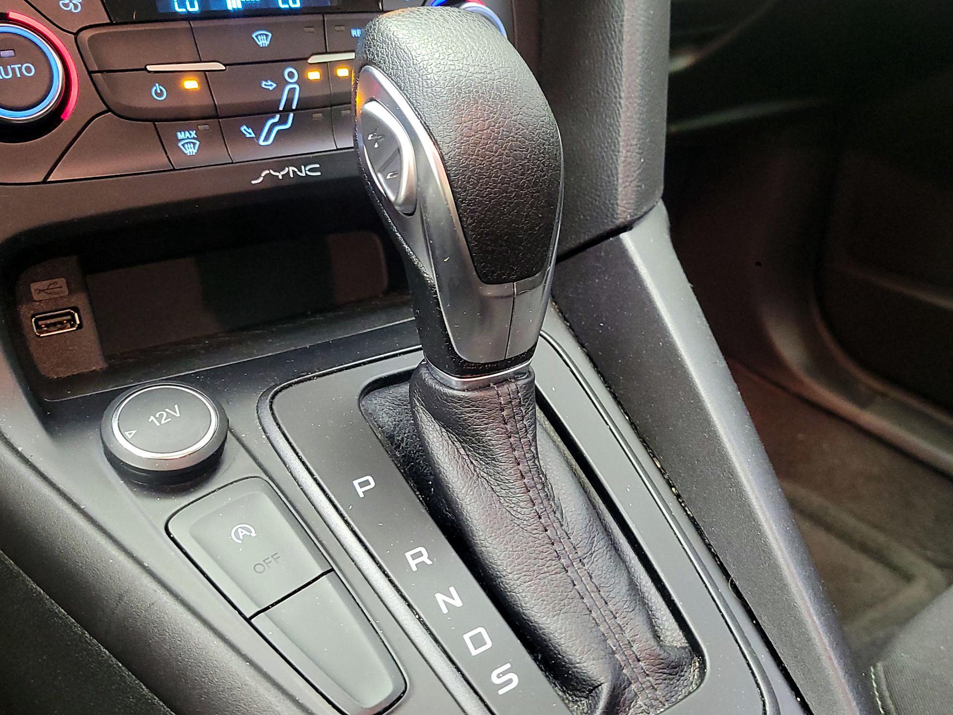 Thumbnail: 2017 Ford Focus - 17