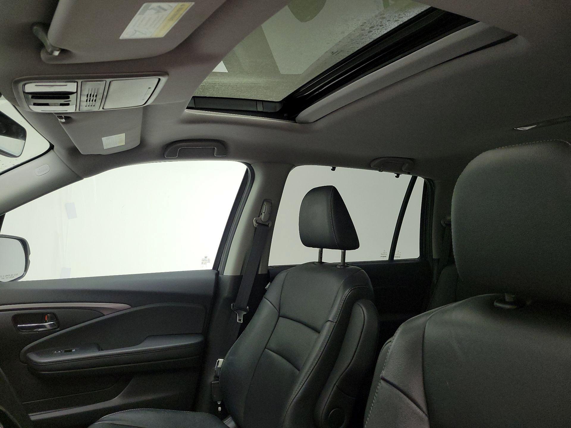 Thumbnail: 2021 Honda Pilot - 20