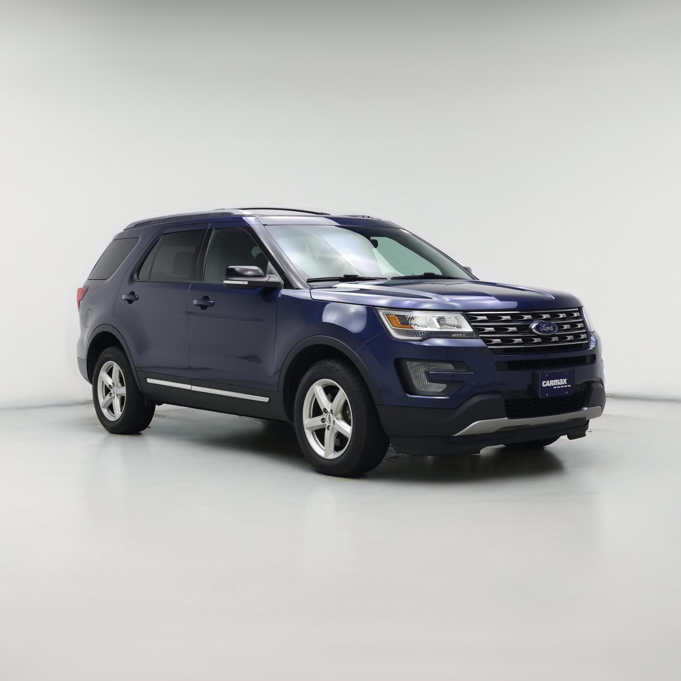 Thumbnail: 2017 Ford Explorer - 1