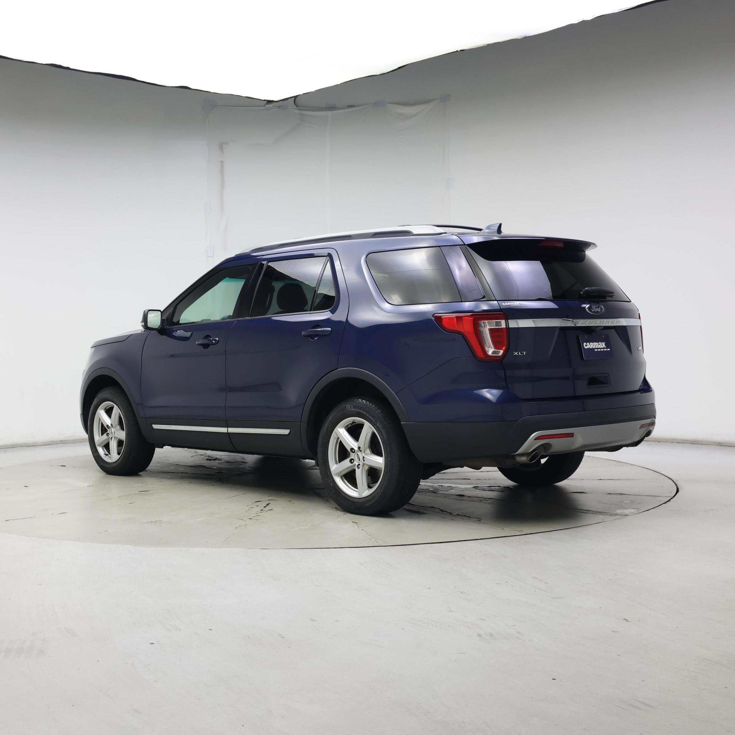 Thumbnail: 2017 Ford Explorer - 2