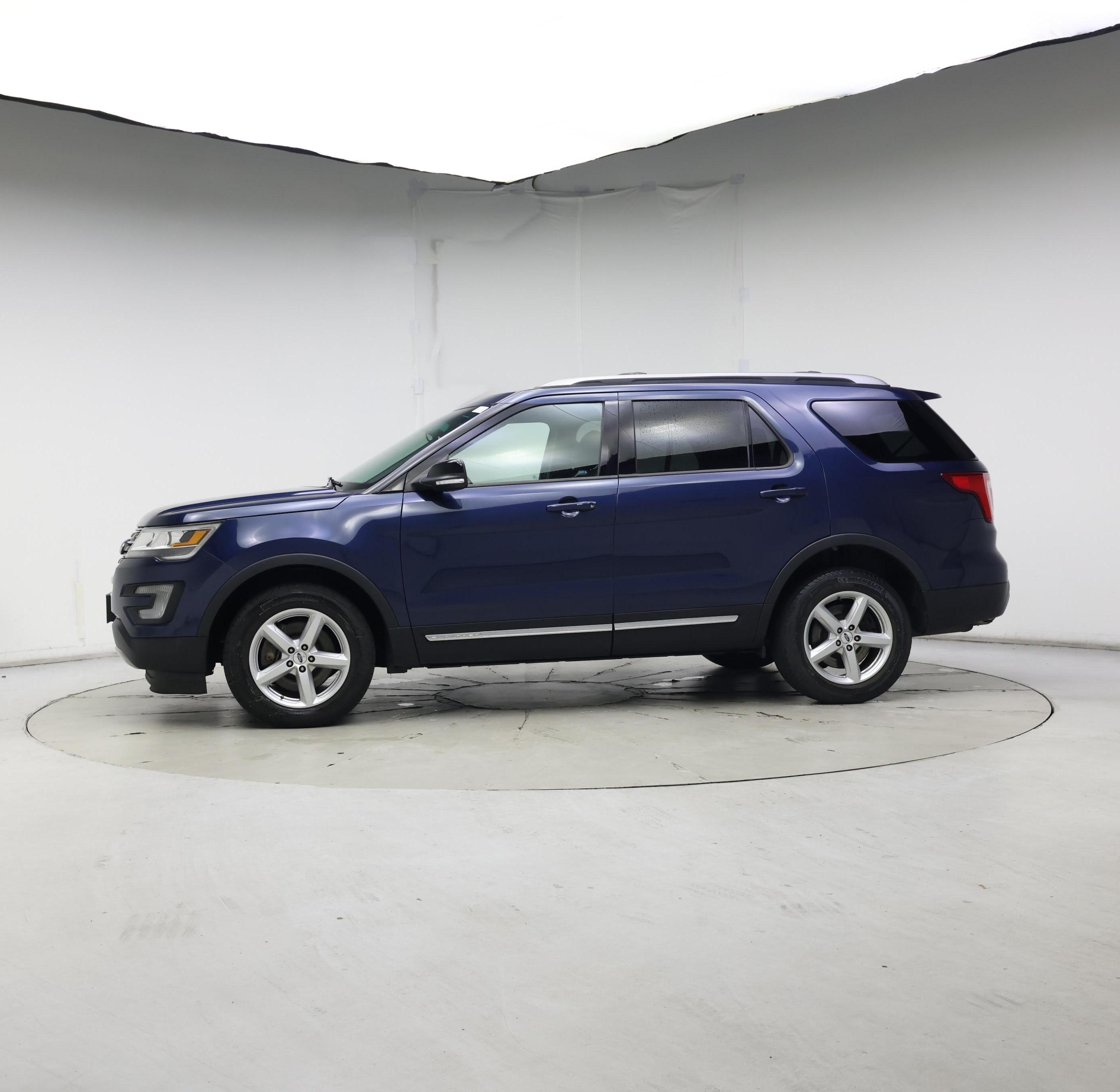 Thumbnail: 2017 Ford Explorer - 3