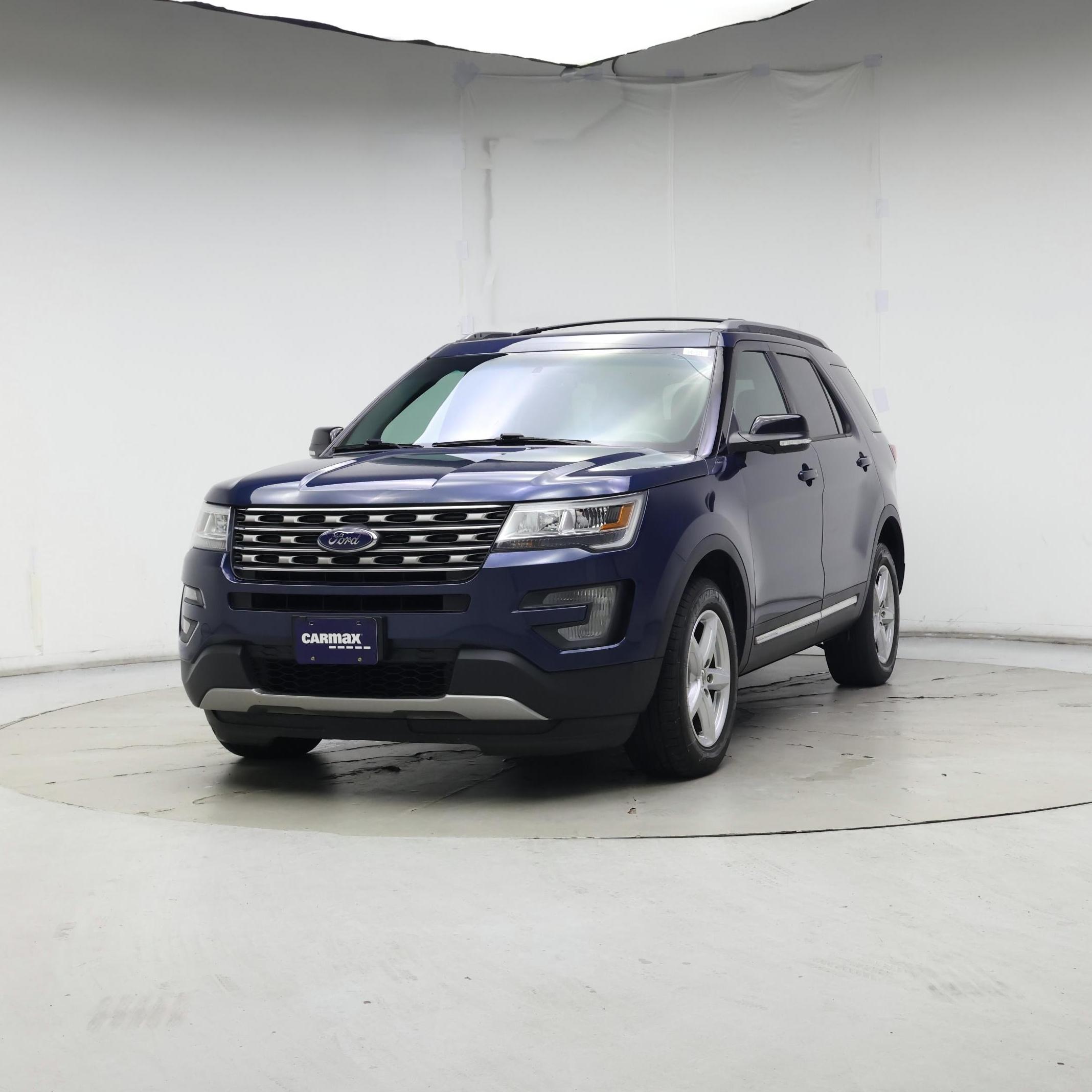 Thumbnail: 2017 Ford Explorer - 4