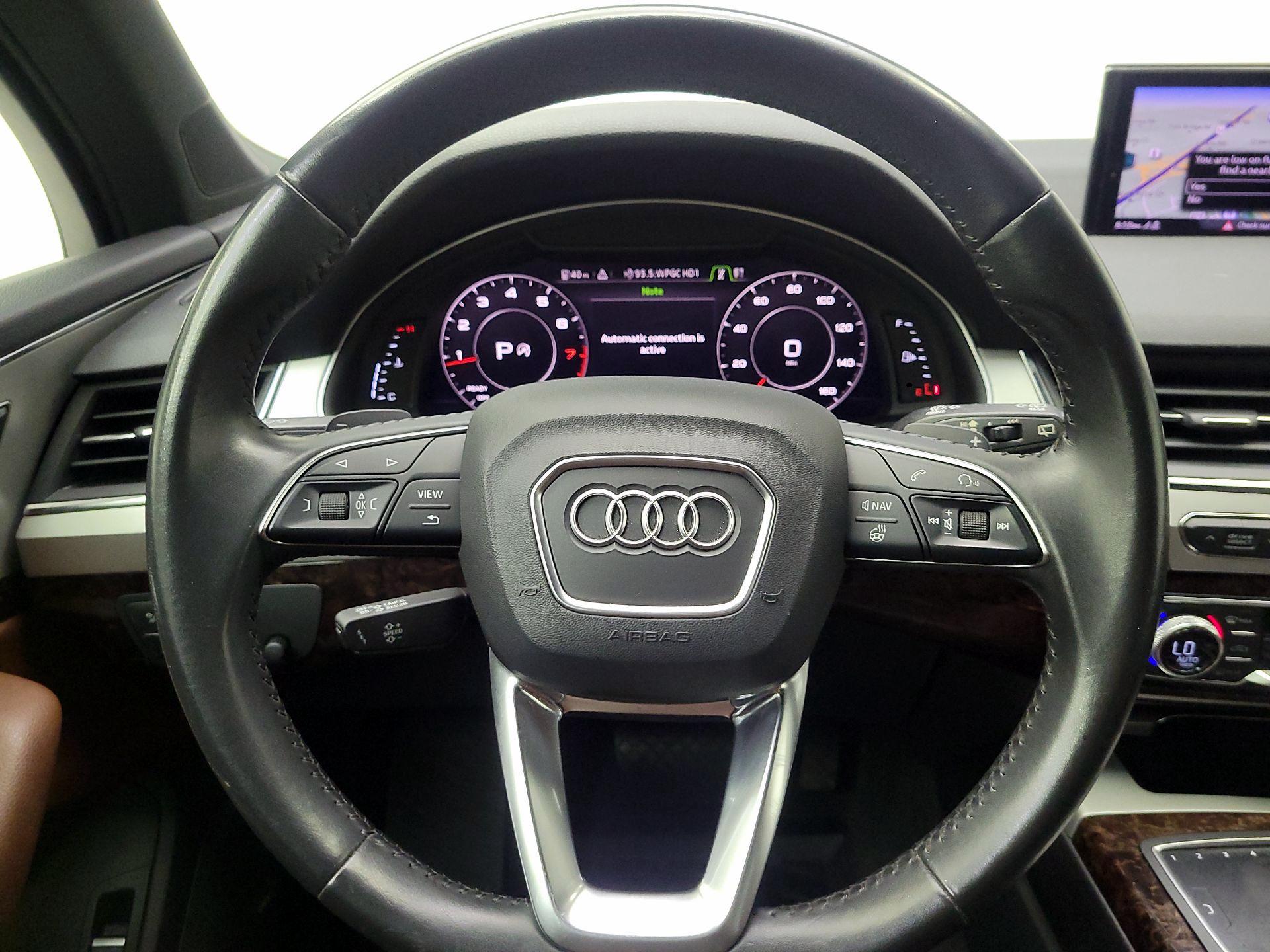 Thumbnail: 2019 Audi Q7 - 10