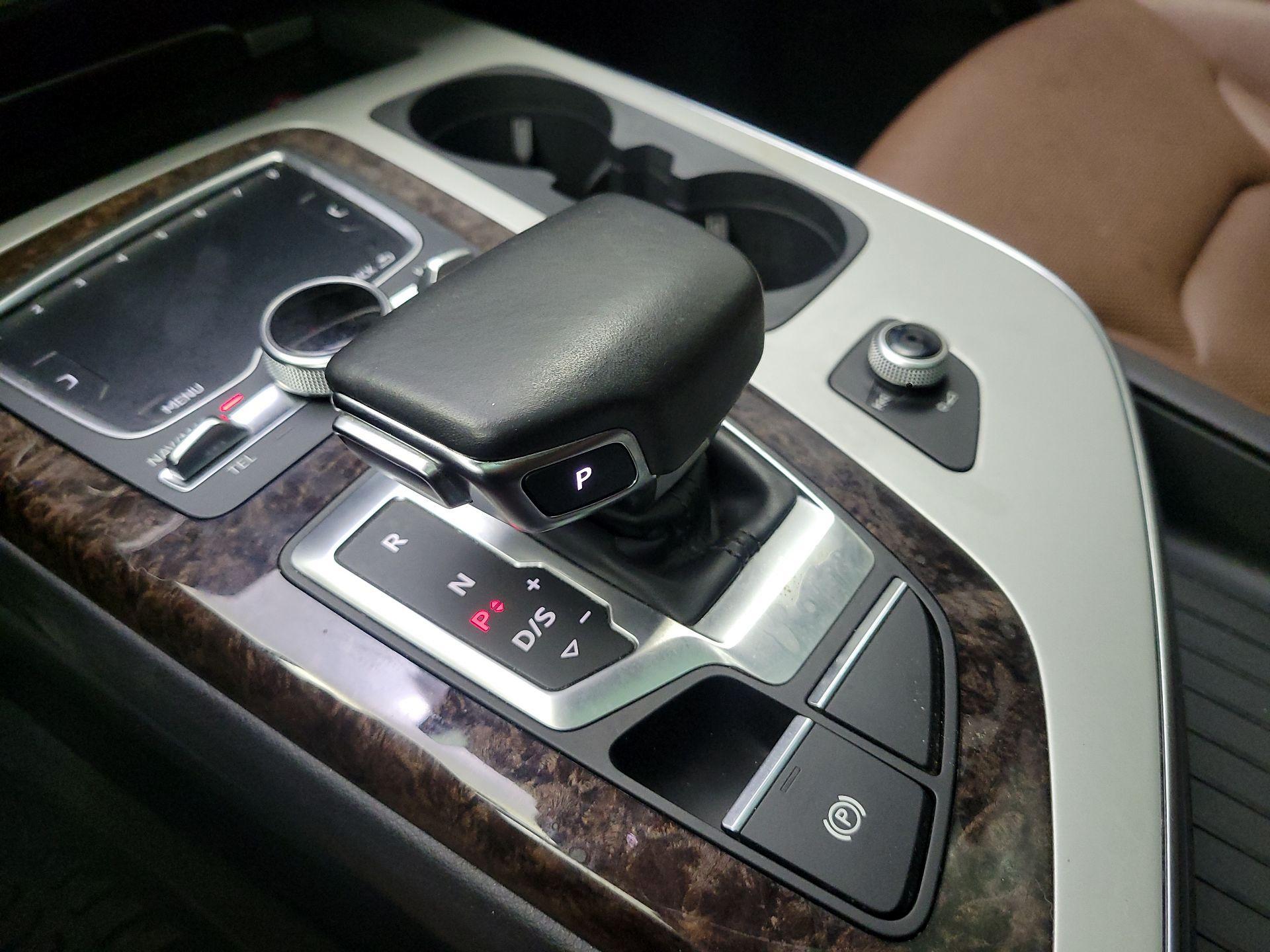 Thumbnail: 2019 Audi Q7 - 18