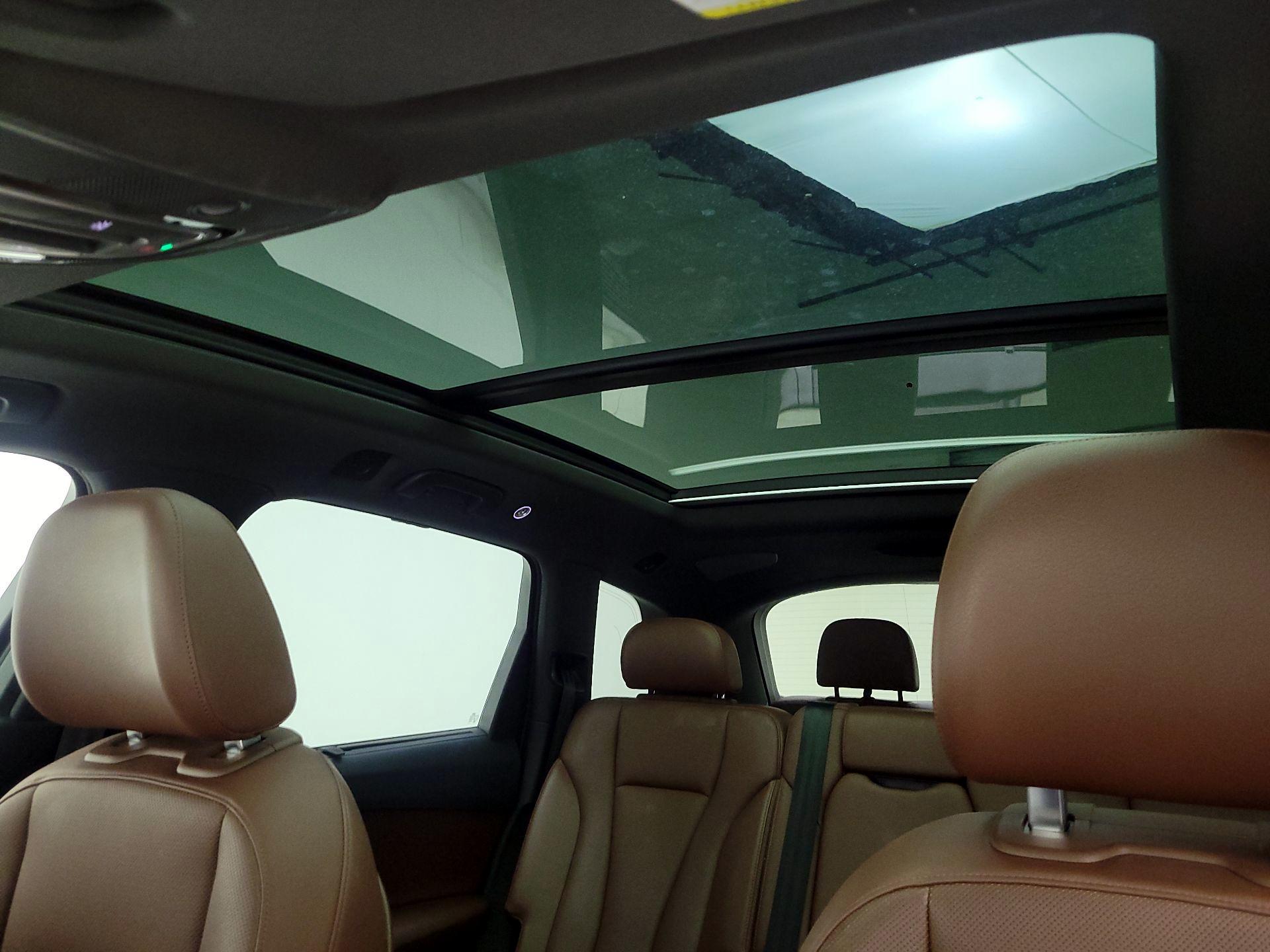 Thumbnail: 2019 Audi Q7 - 20