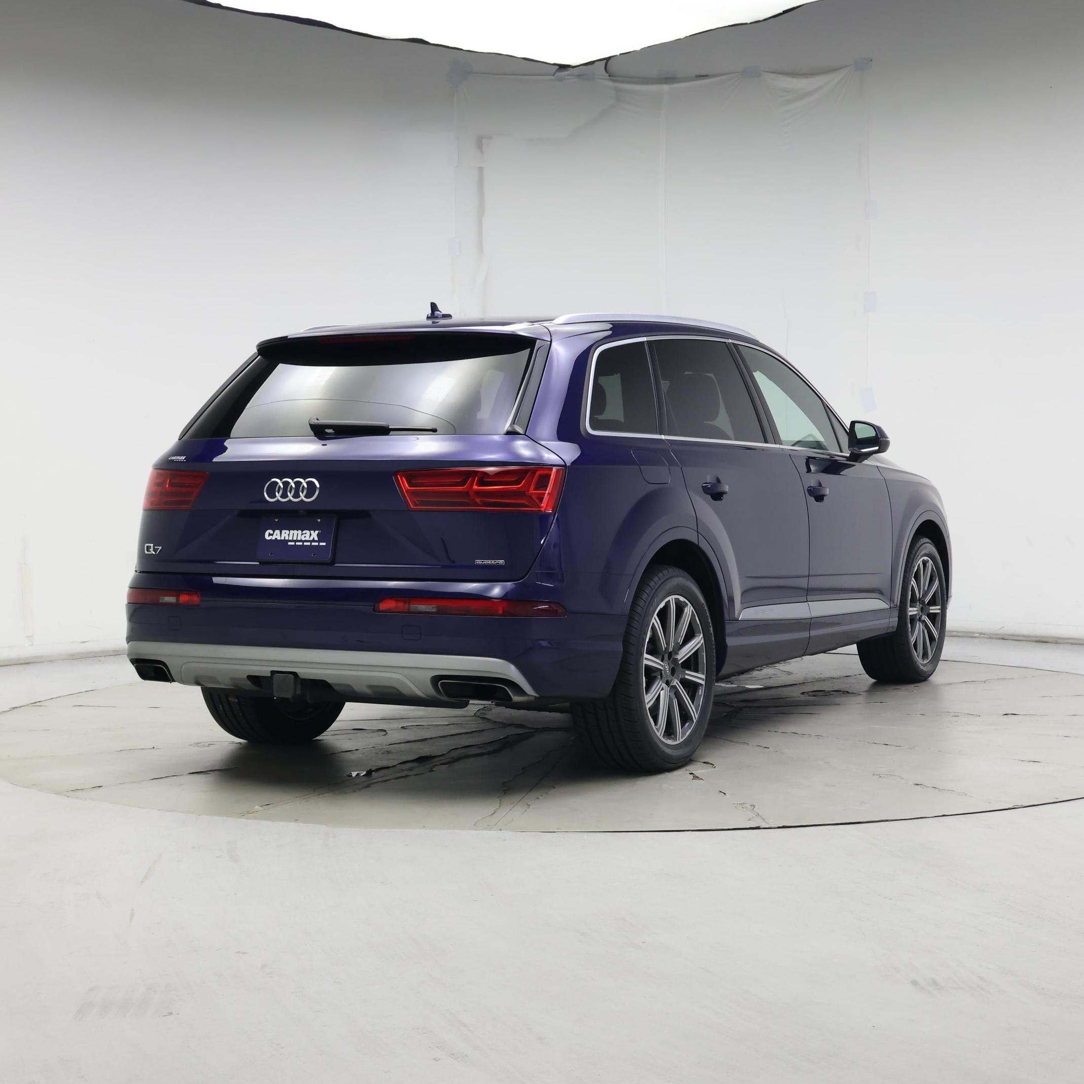 Thumbnail: 2019 Audi Q7 - 8