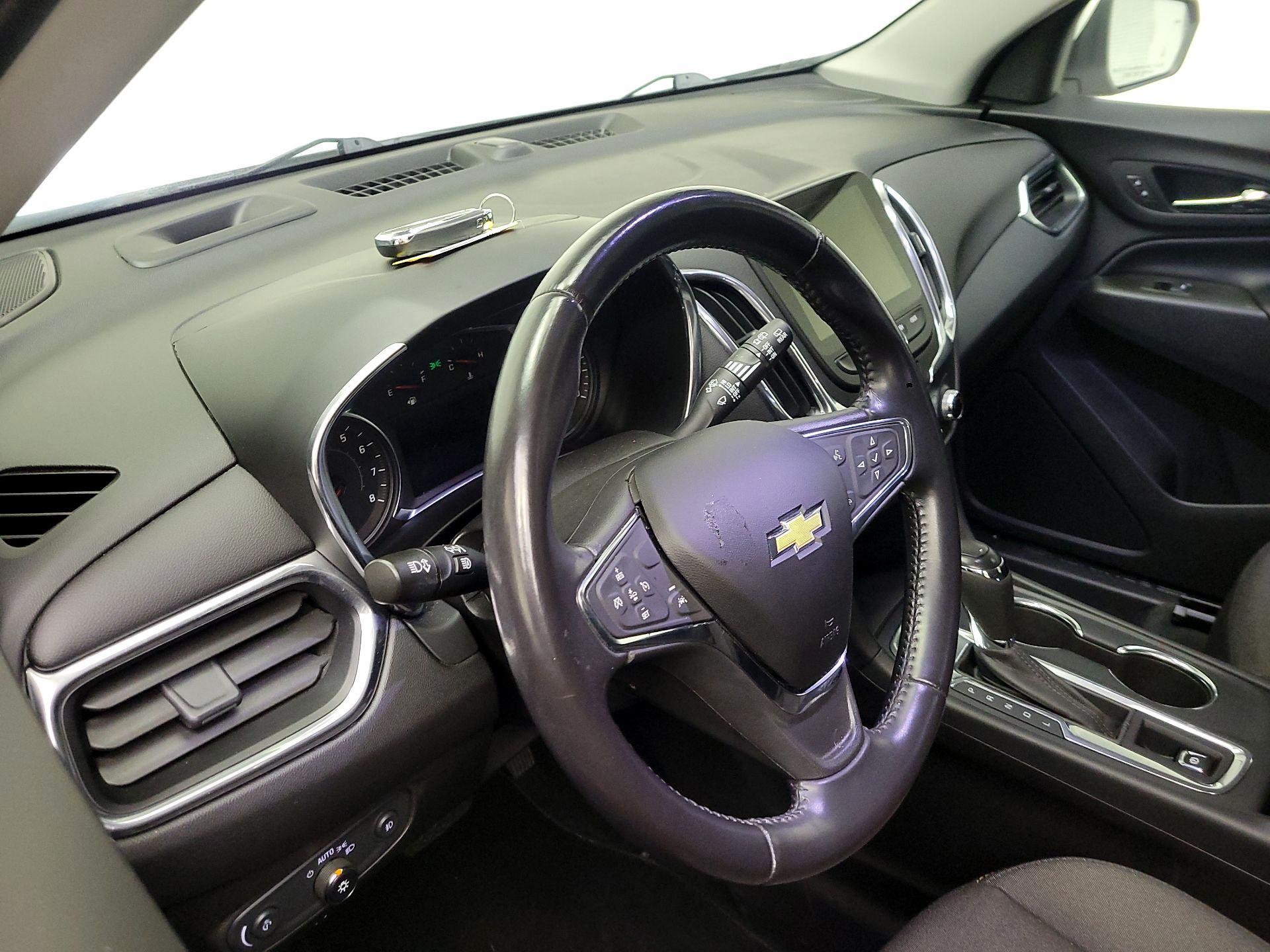 Thumbnail: 2020 Chevrolet Equinox - 9