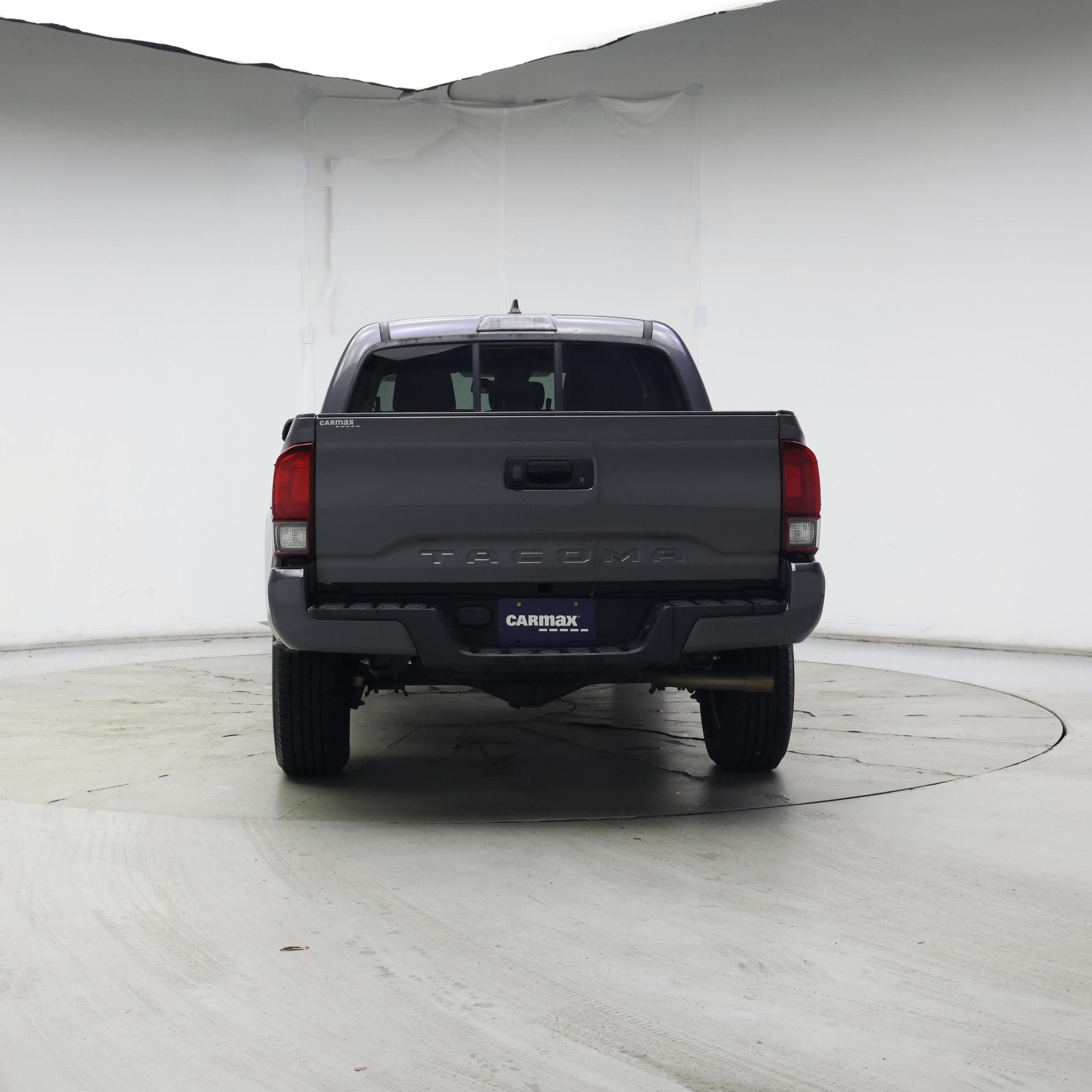 Thumbnail: 2019 Toyota Tacoma - 6