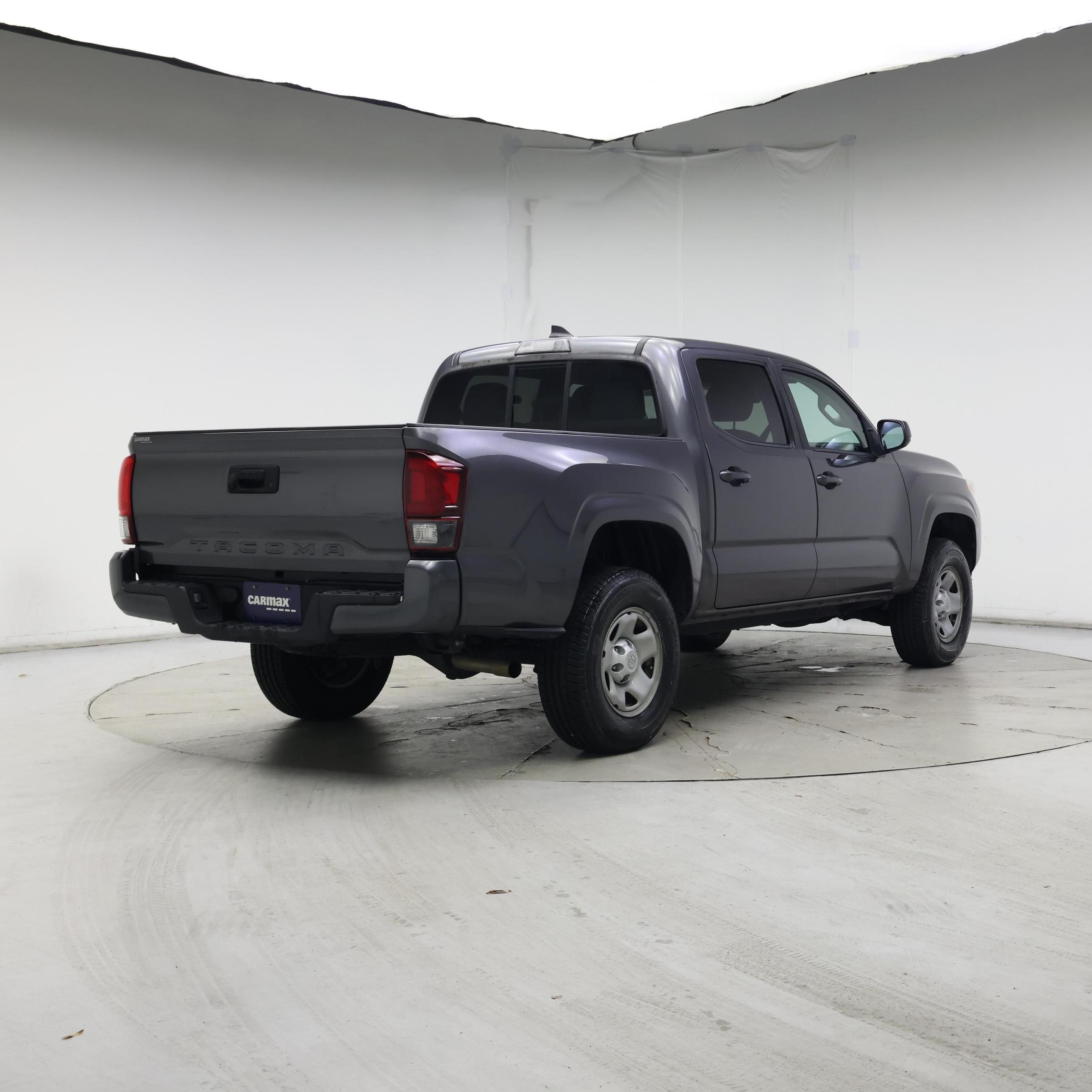 Thumbnail: 2019 Toyota Tacoma - 8