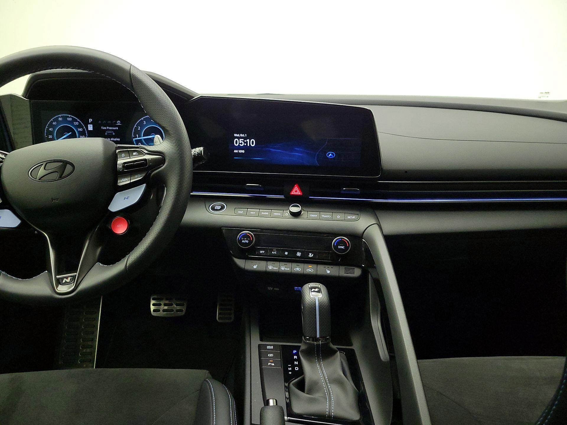 Thumbnail: 2024 Hyundai Elantra - 9