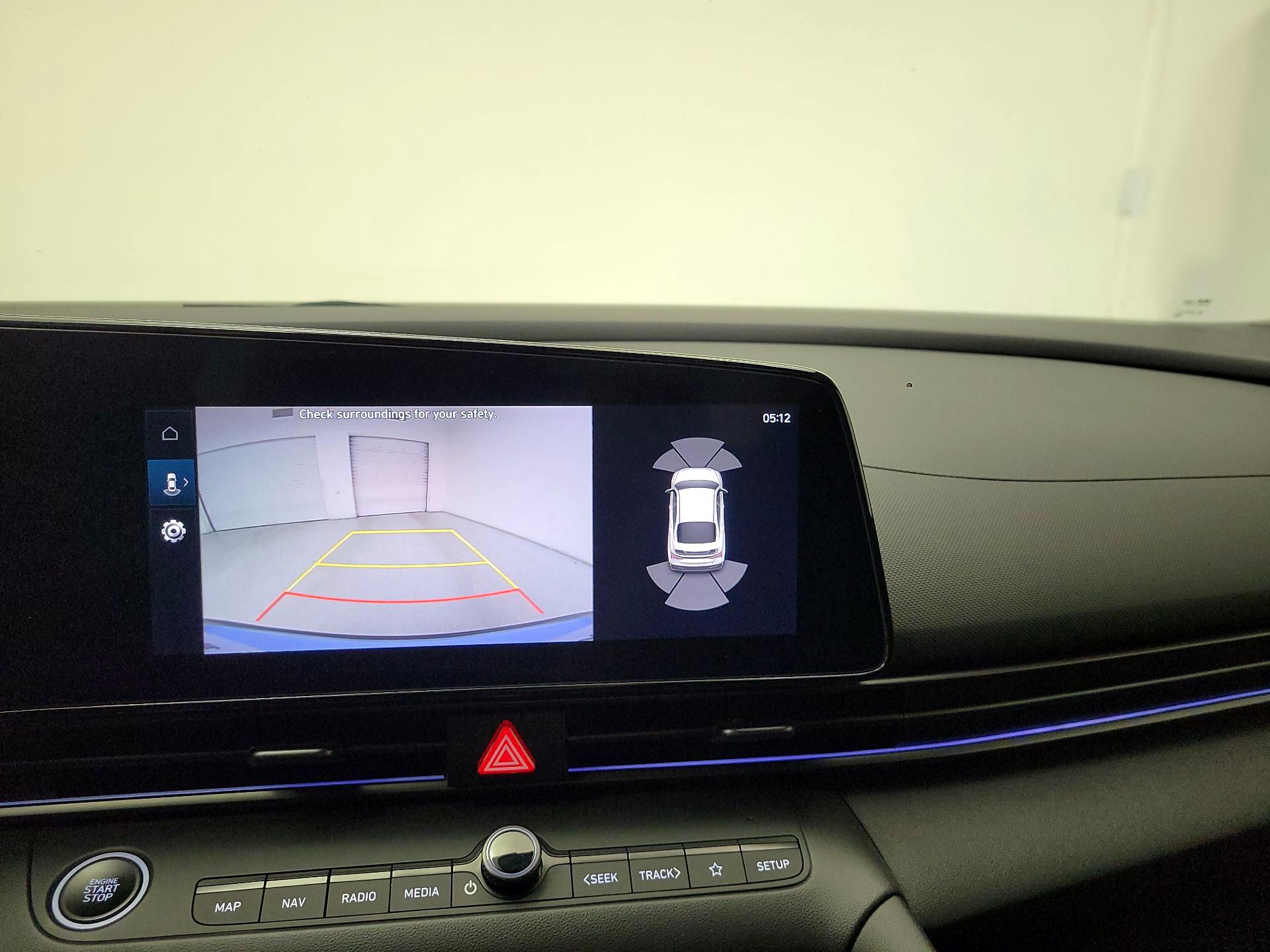 Thumbnail: 2024 Hyundai Elantra - 15