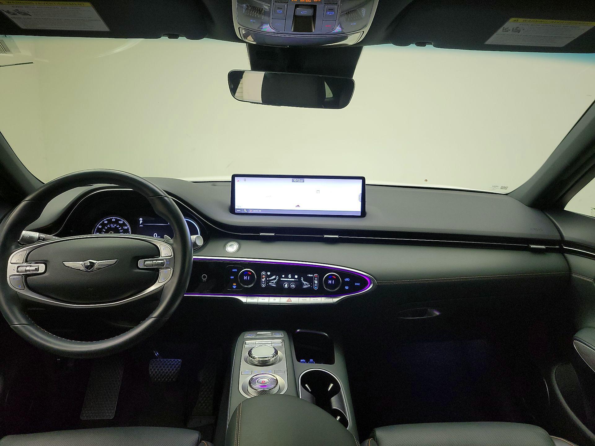 Thumbnail: 2022 Genesis GV70 - 9