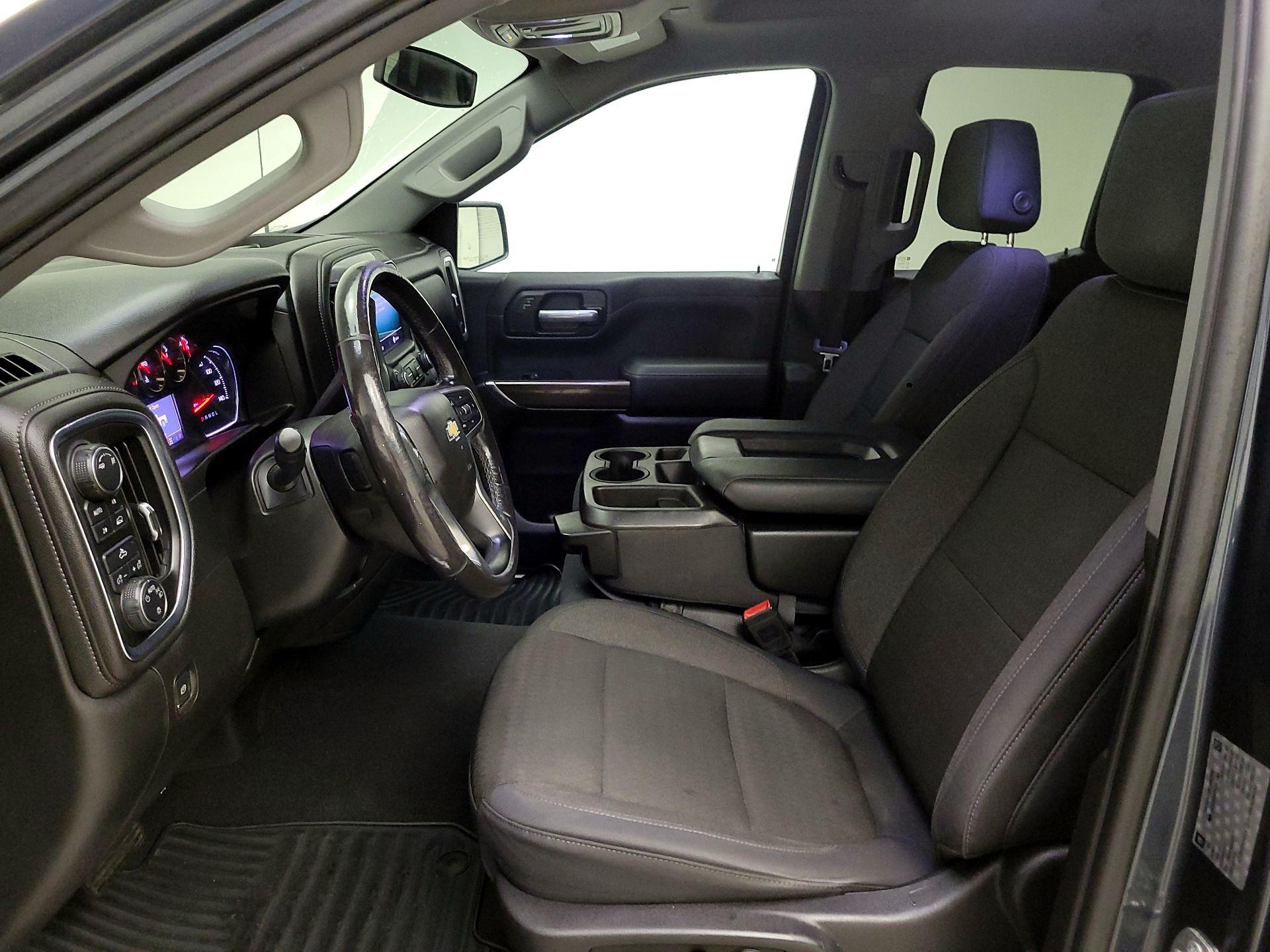 Thumbnail: 2019 Chevrolet Silverado 1500 - 11