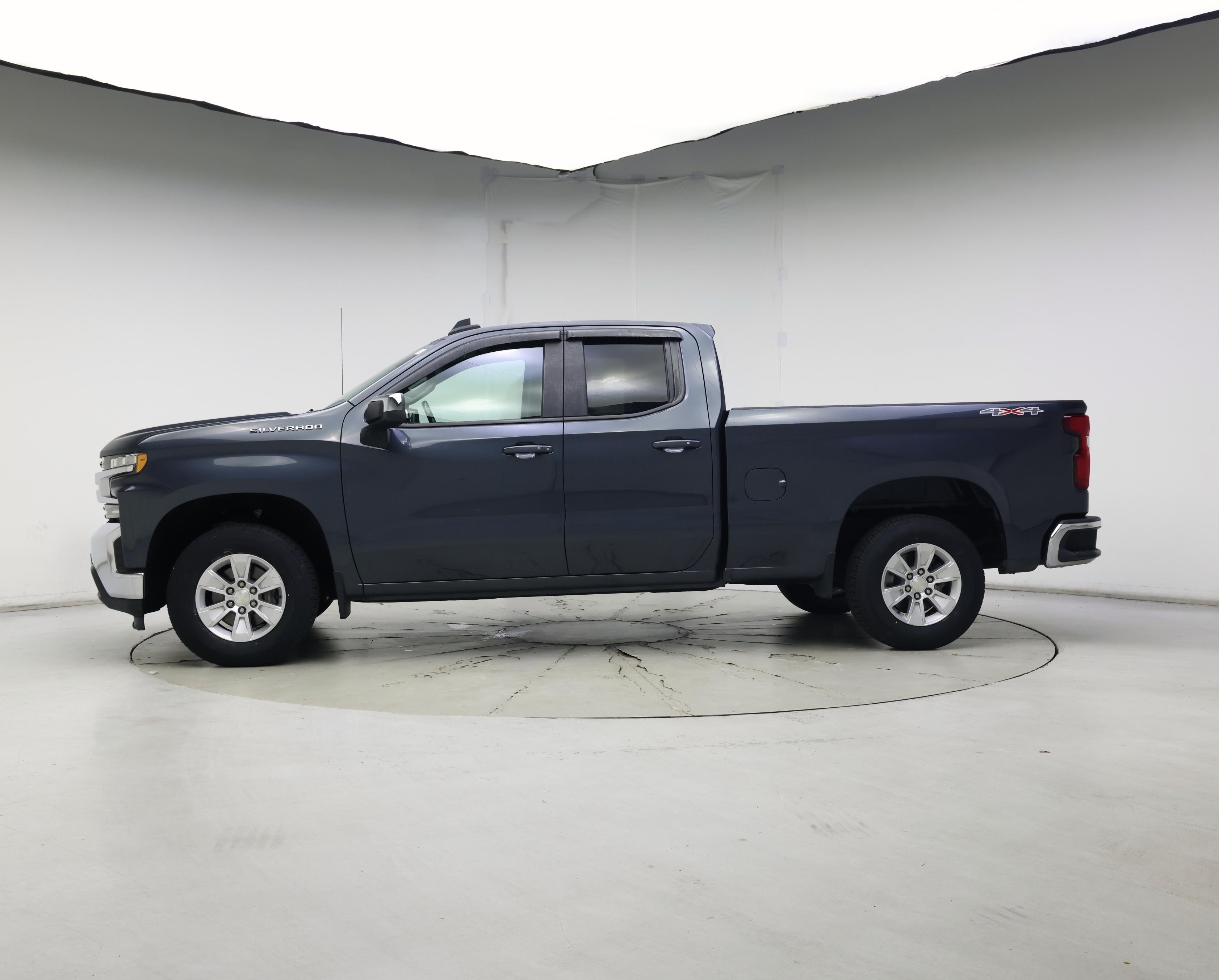 Thumbnail: 2019 Chevrolet Silverado 1500 - 3