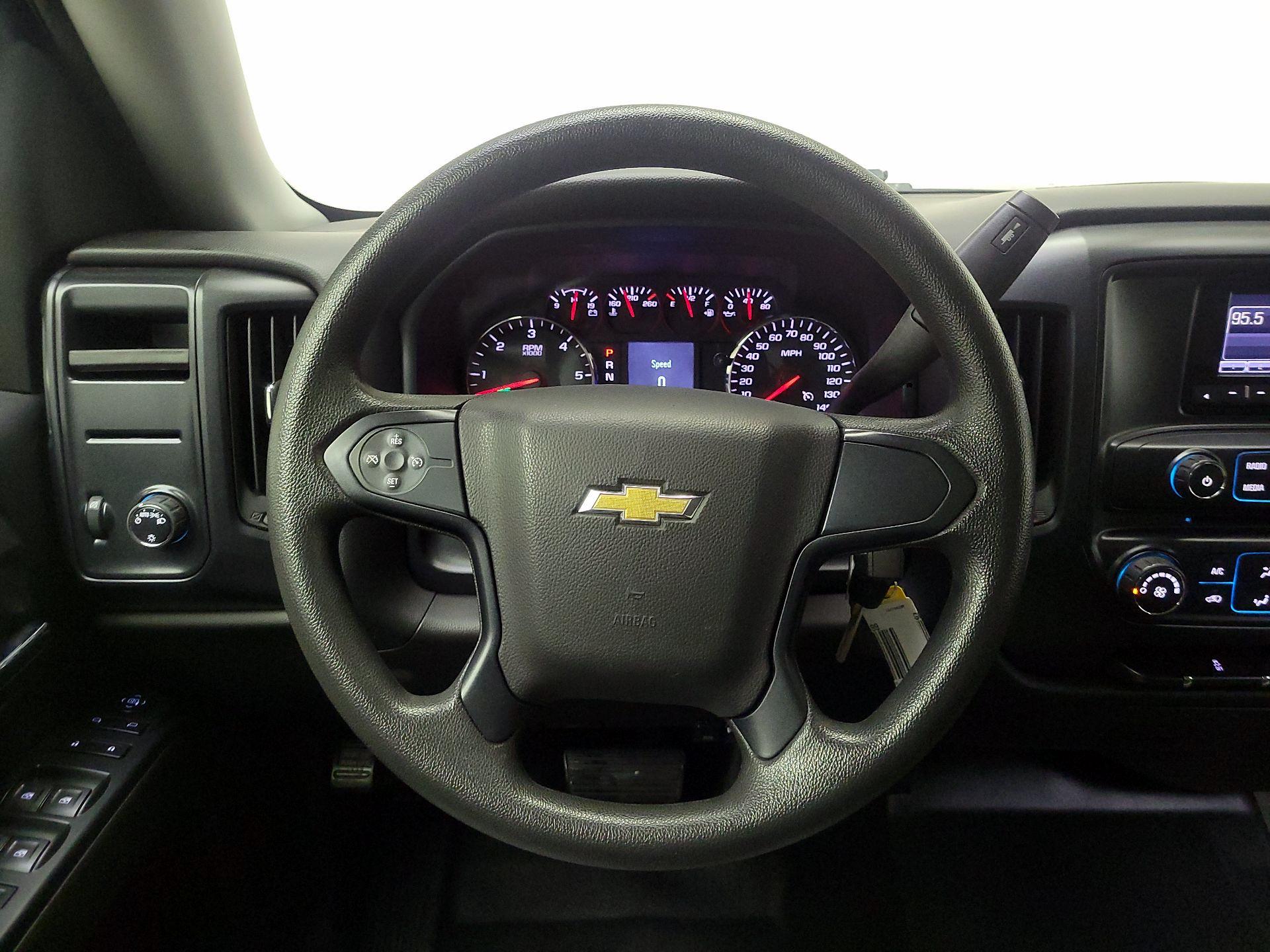 Thumbnail: 2015 Chevrolet Silverado 1500 - 10