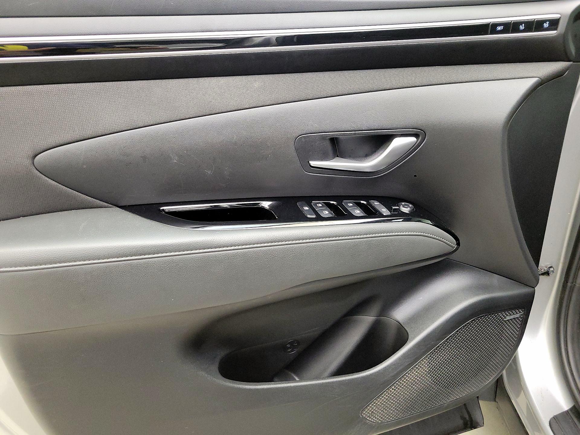 Thumbnail: 2022 Hyundai Tucson - 12