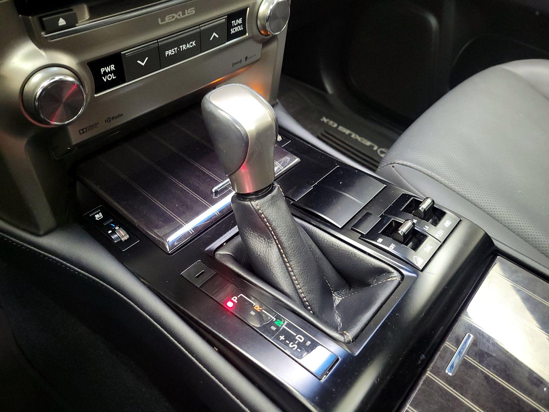 Thumbnail: 2021 Lexus GX - 18