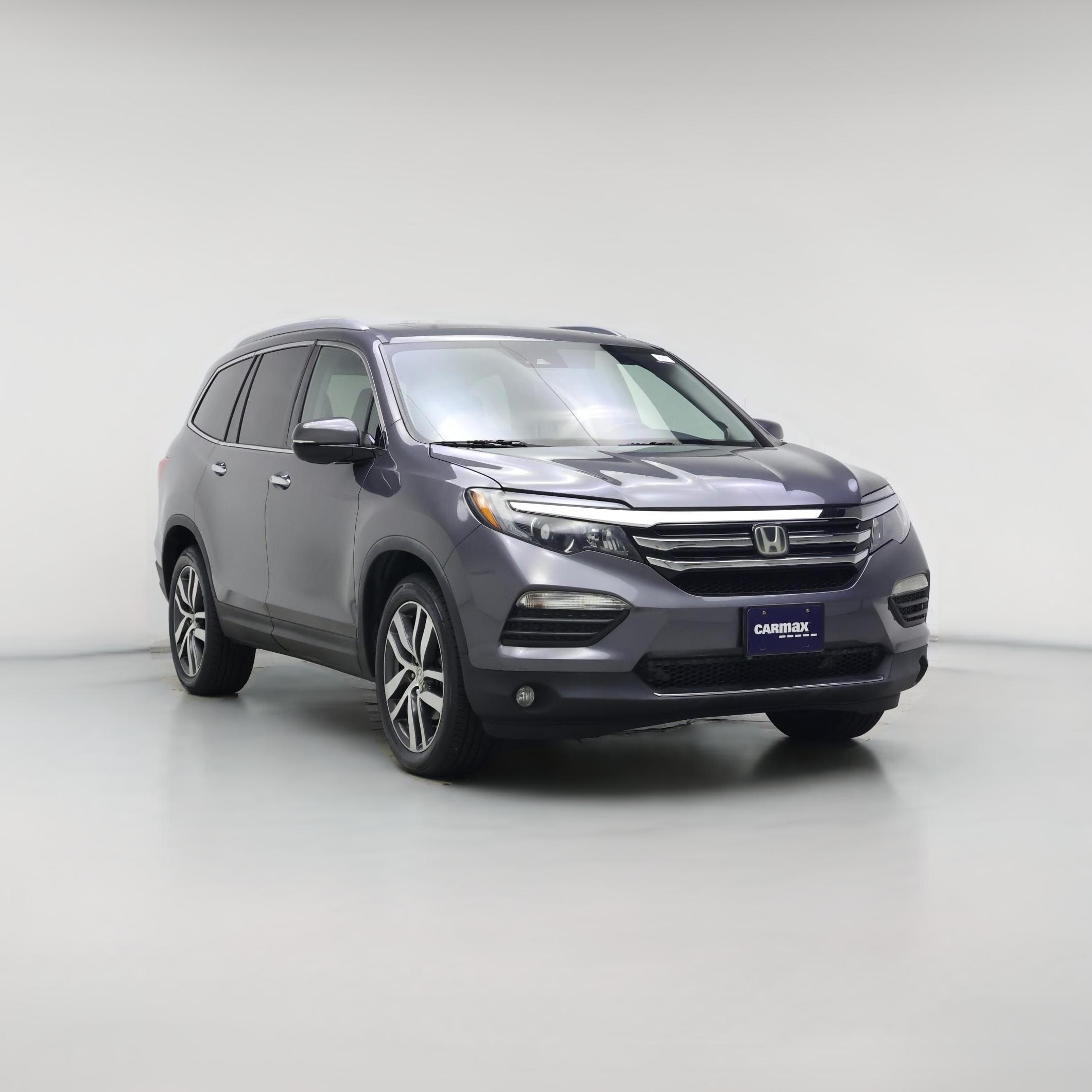 Thumbnail: 2017 Honda Pilot - 1