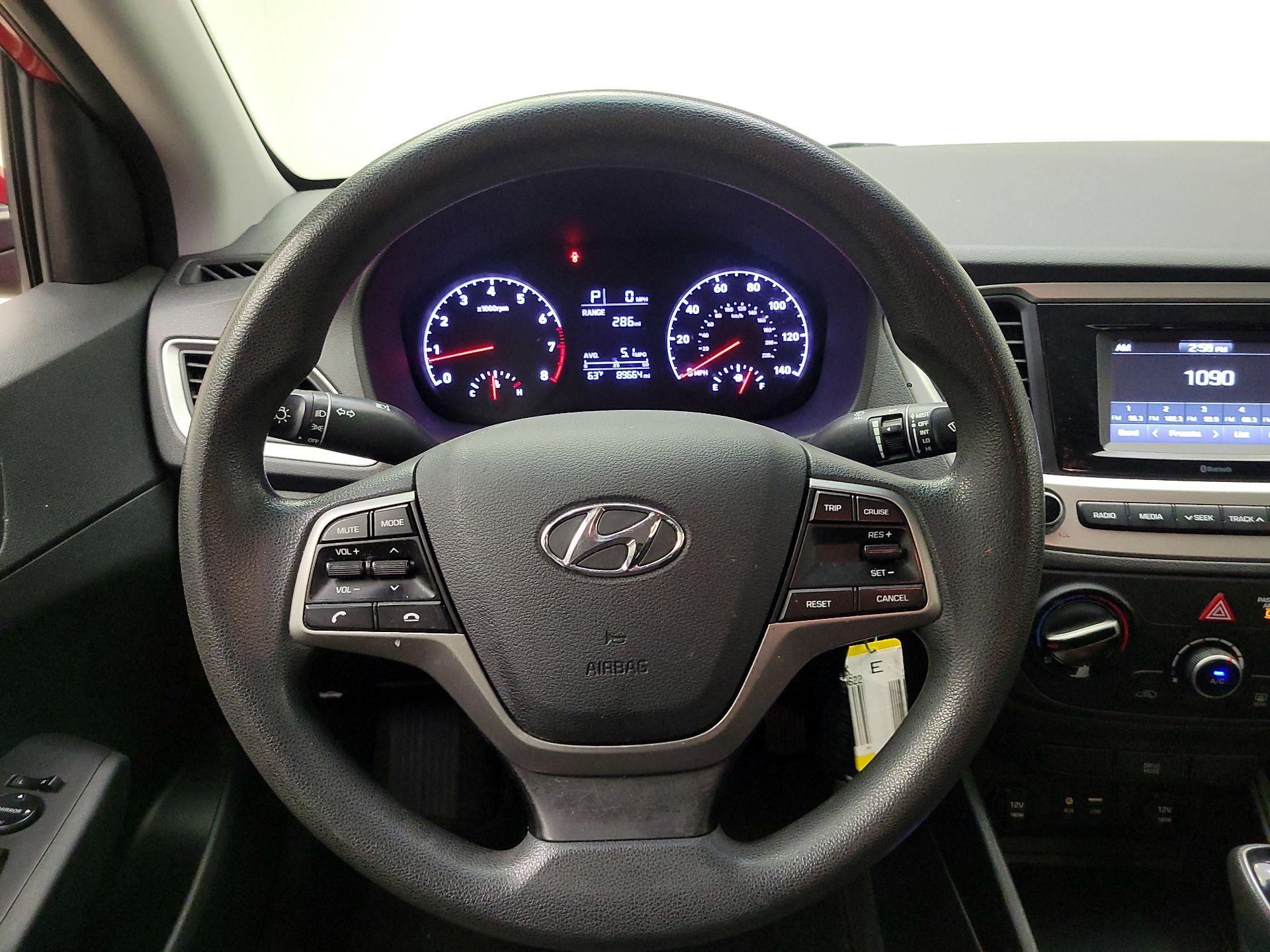 Thumbnail: 2020 Hyundai Accent - 10