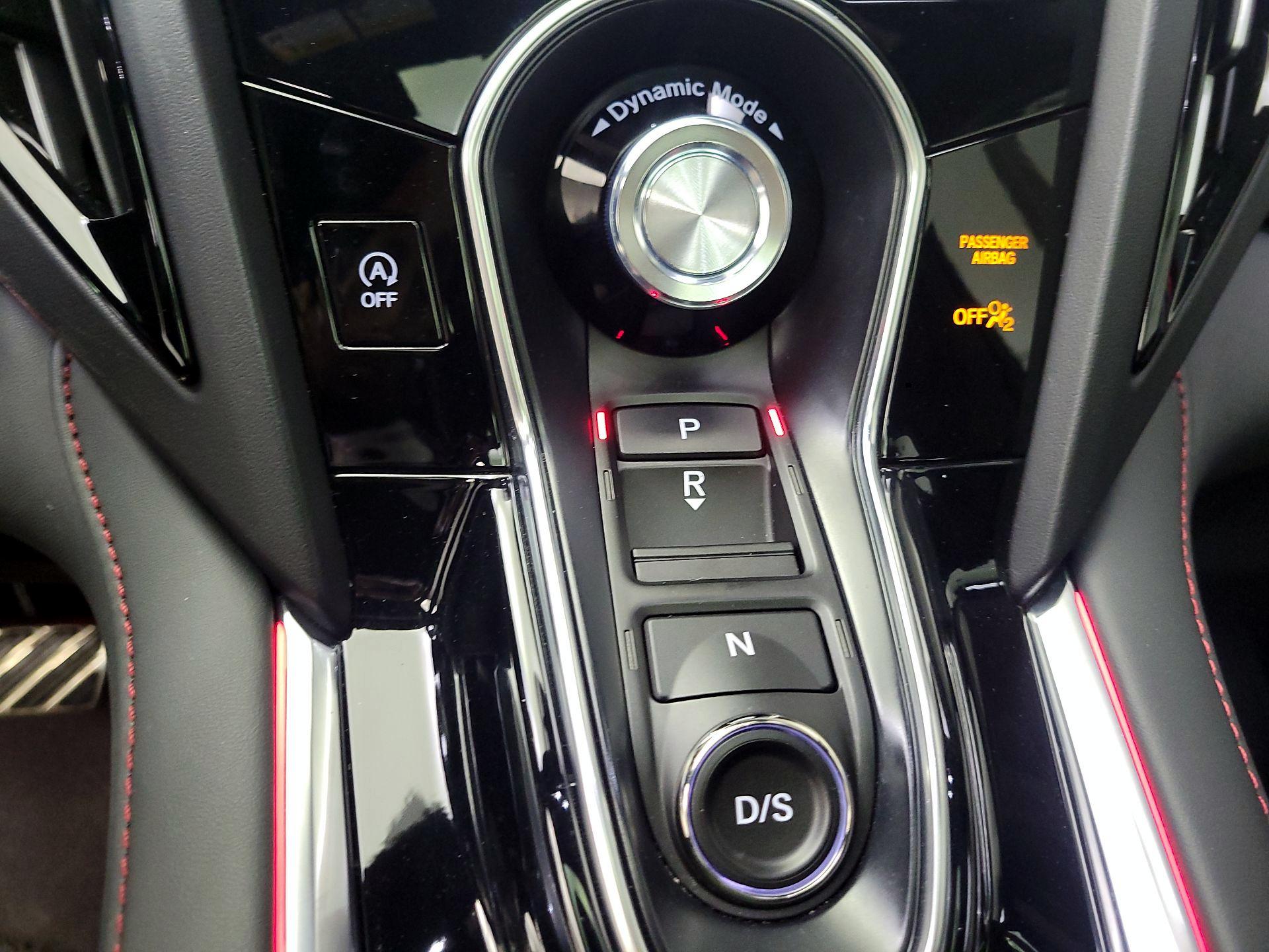 Thumbnail: 2022 Acura RDX - 17