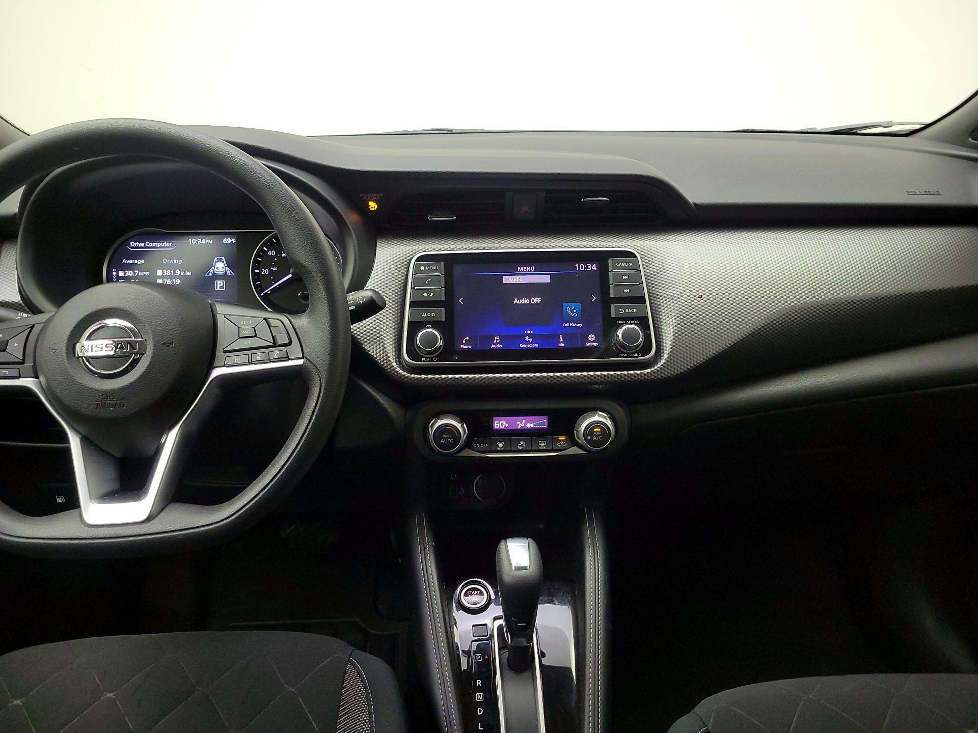 Thumbnail: 2020 Nissan Kicks - 9