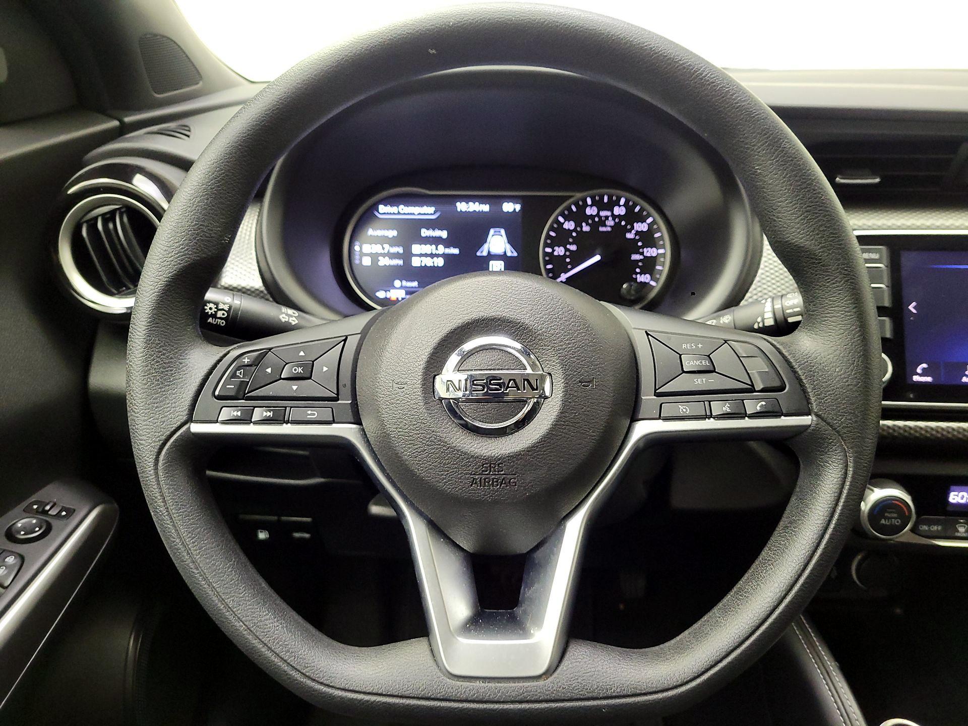 Thumbnail: 2020 Nissan Kicks - 10