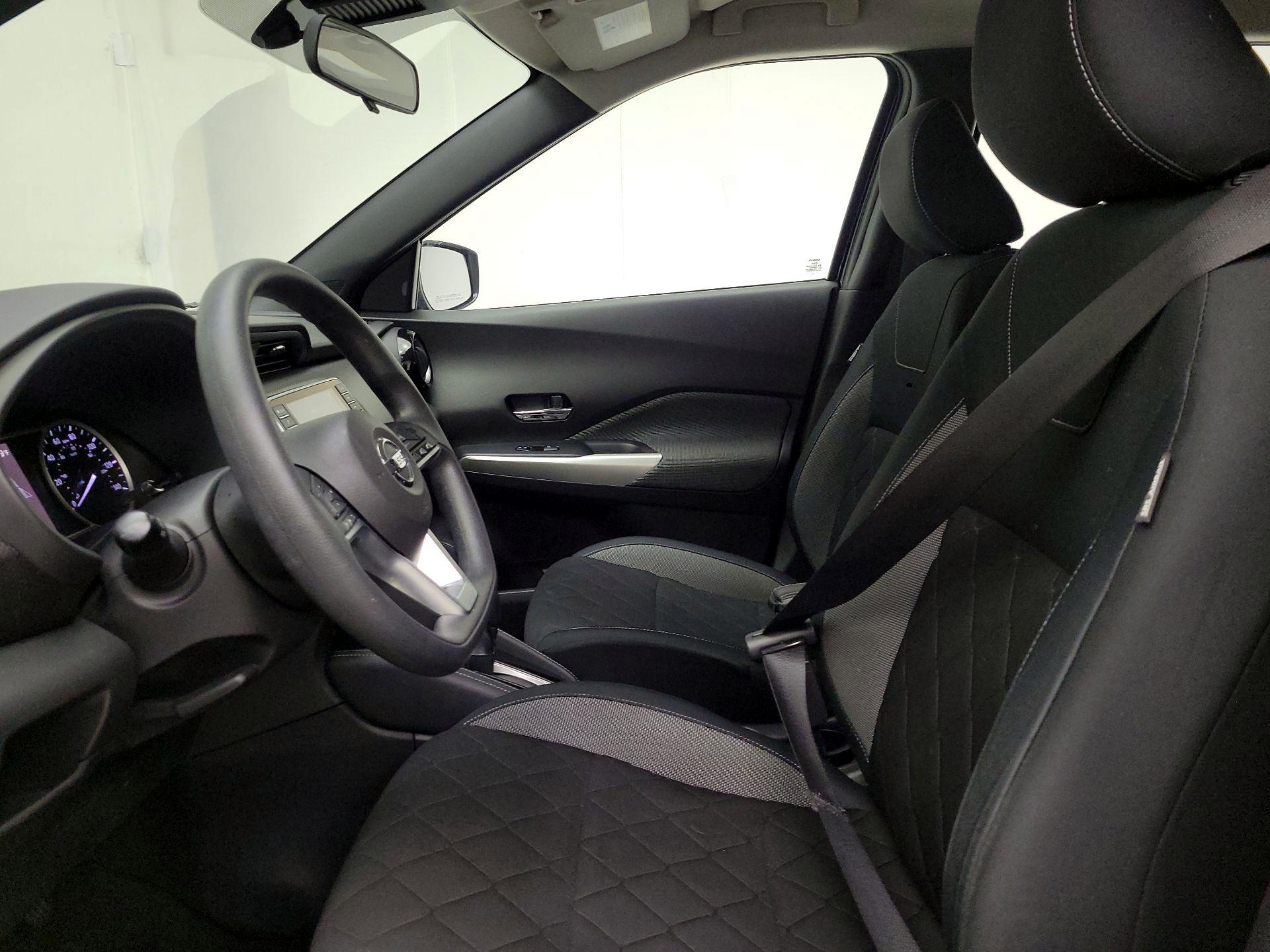 Thumbnail: 2020 Nissan Kicks - 11