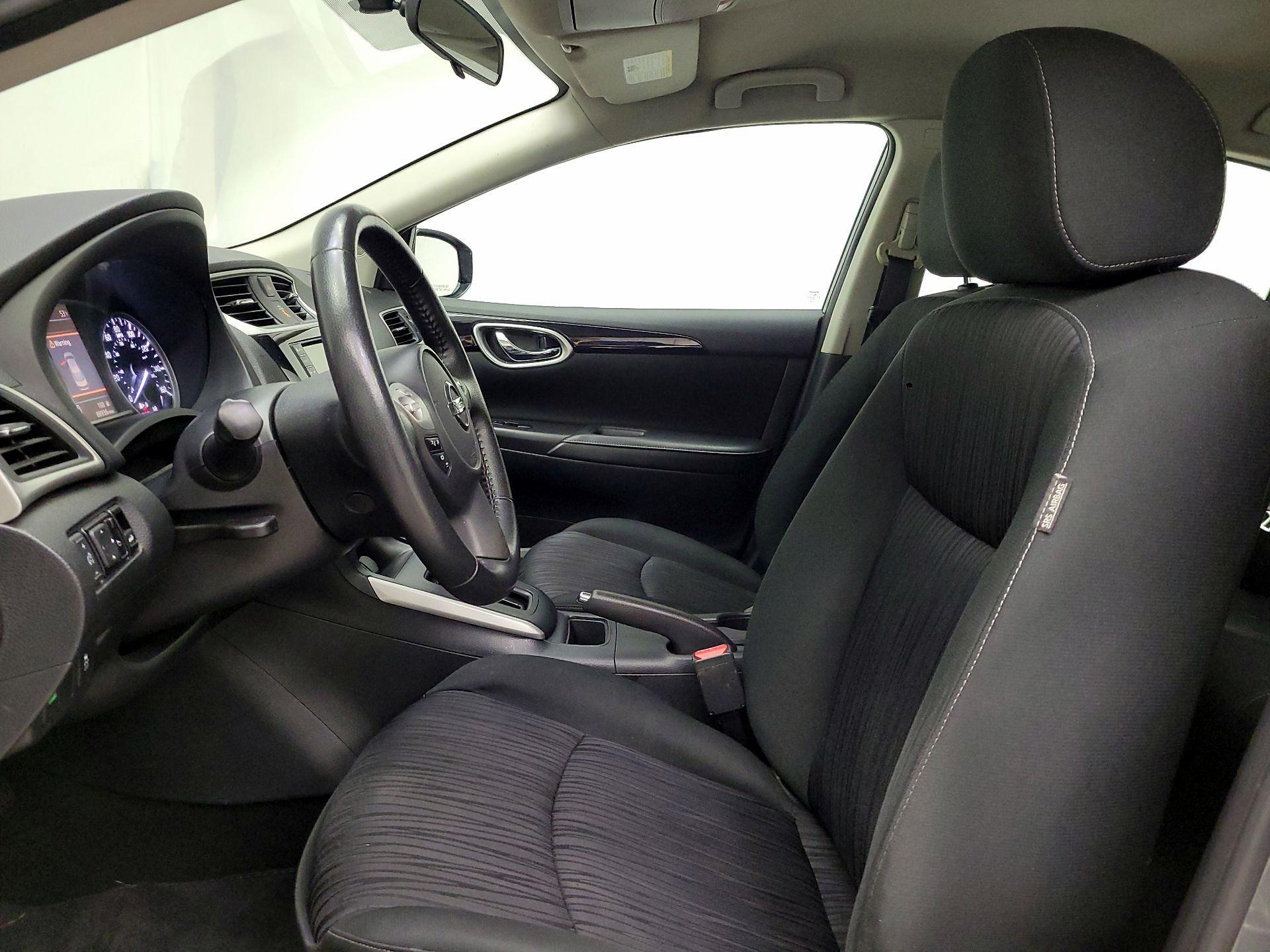 Thumbnail: 2019 Nissan Sentra - 11