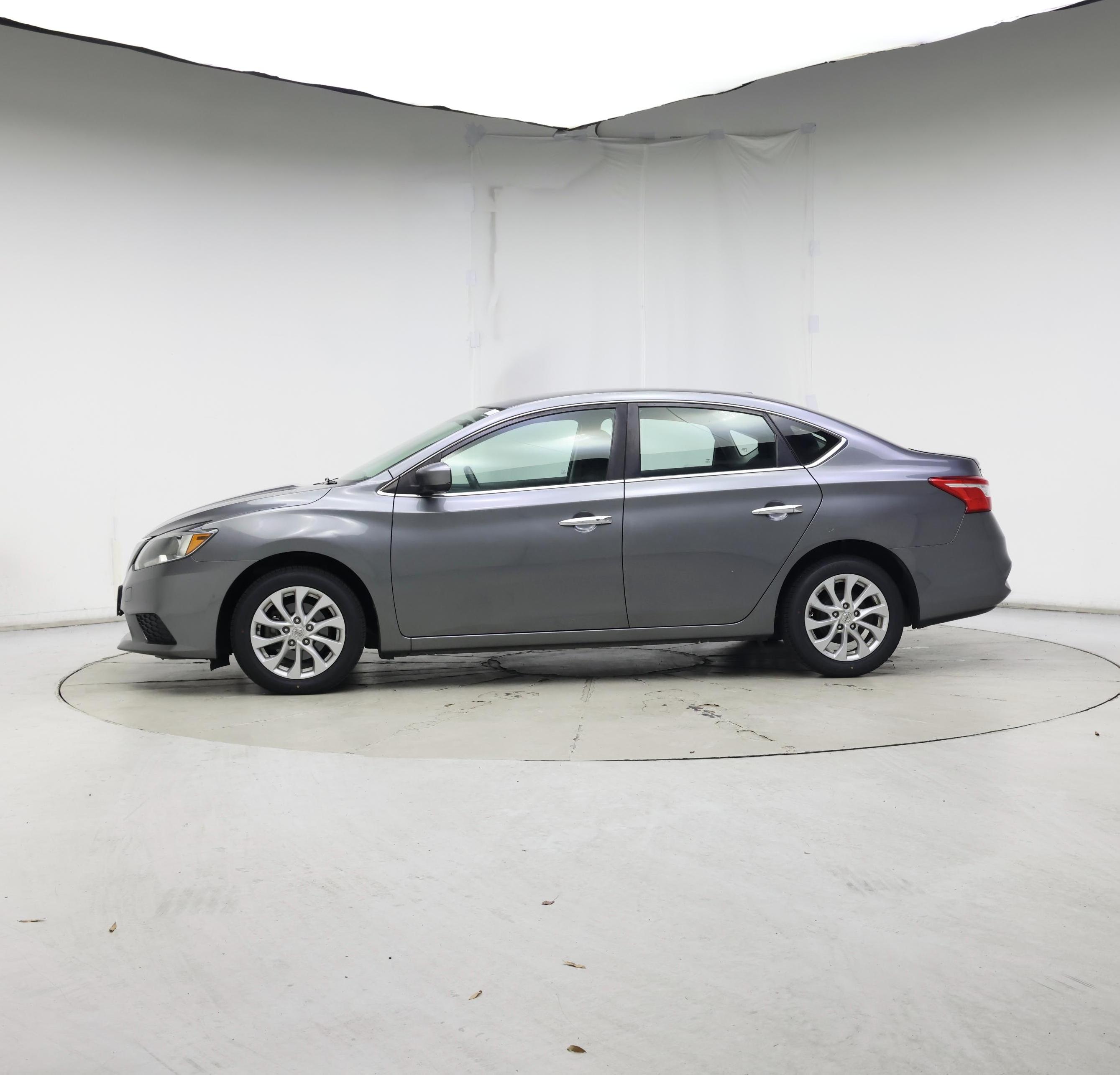 Thumbnail: 2019 Nissan Sentra - 3