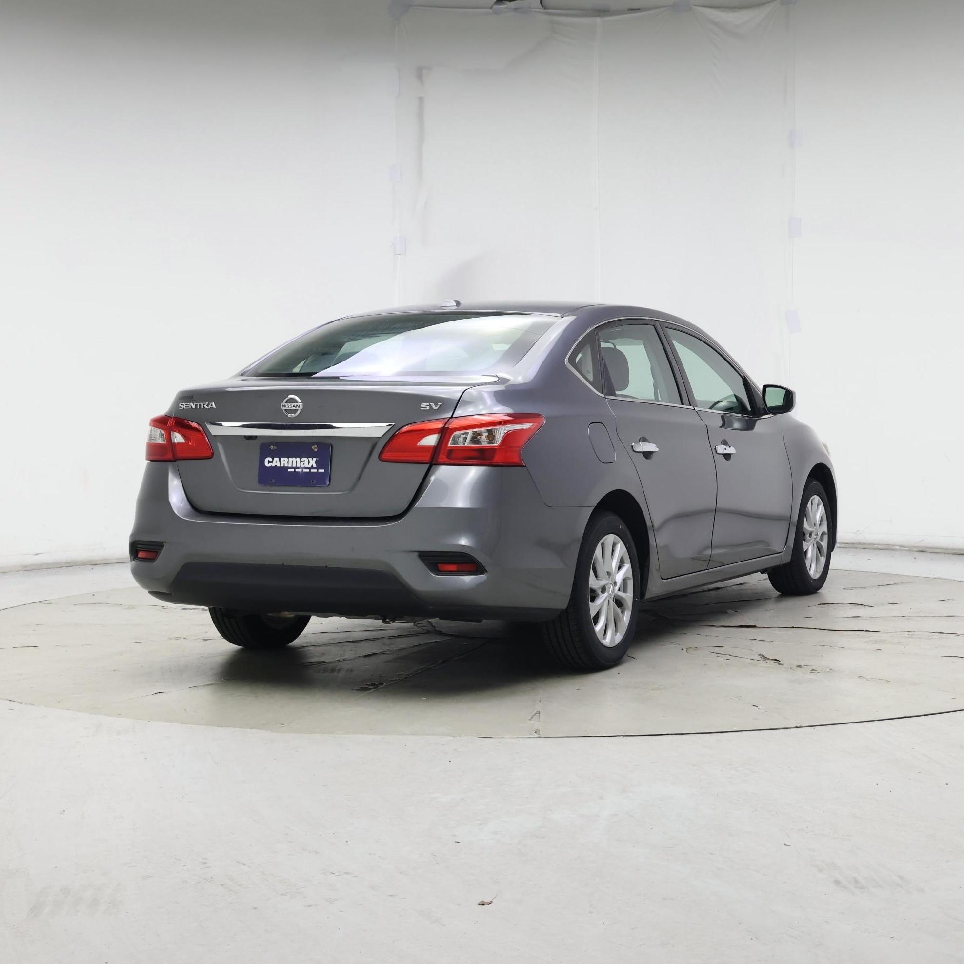 Thumbnail: 2019 Nissan Sentra - 8