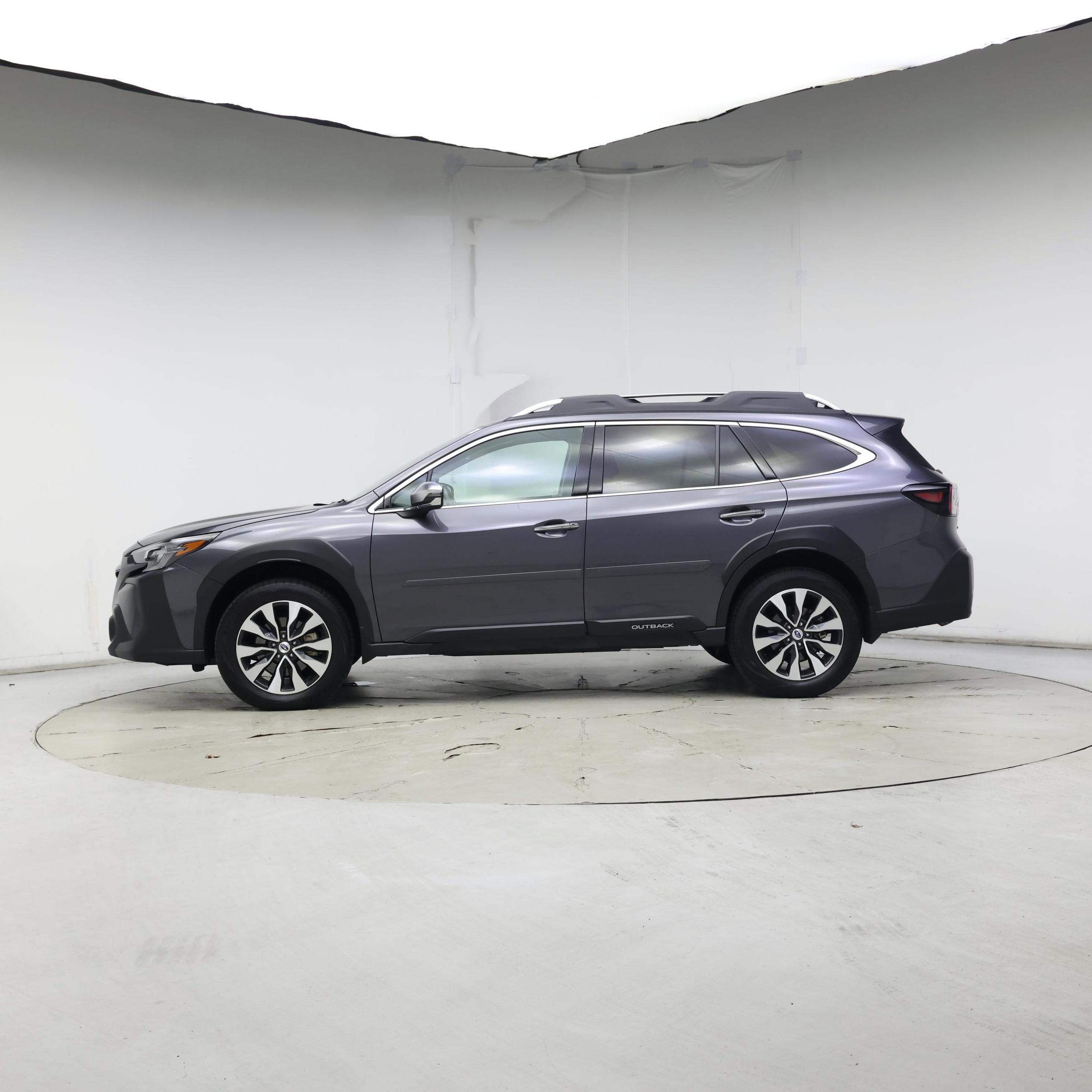 Thumbnail: 2025 Subaru Outback - 3