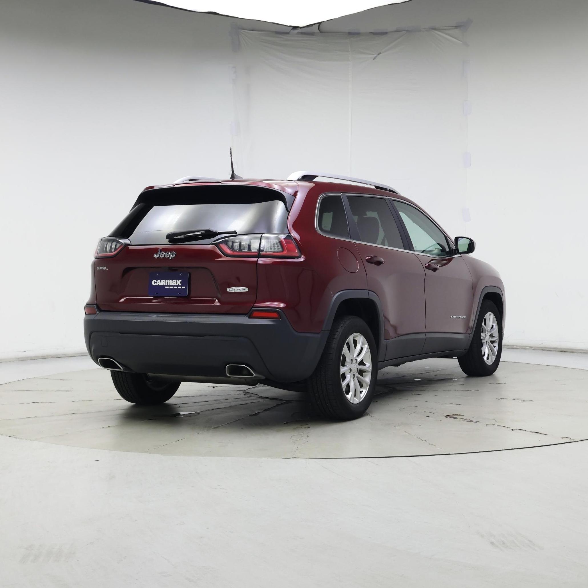 Thumbnail: 2019 Jeep Cherokee - 8