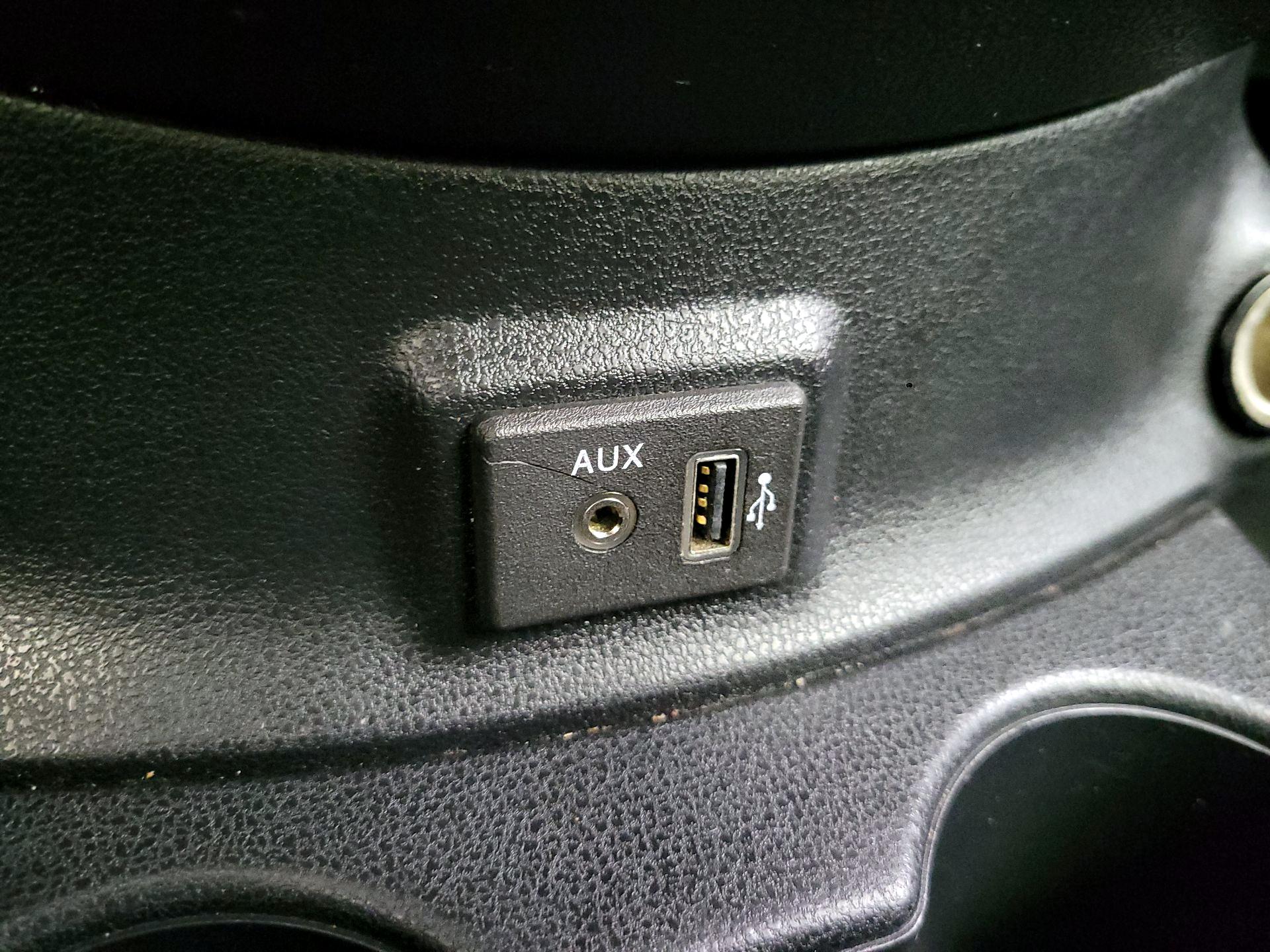 Thumbnail: 2019 Nissan Versa Note - 18